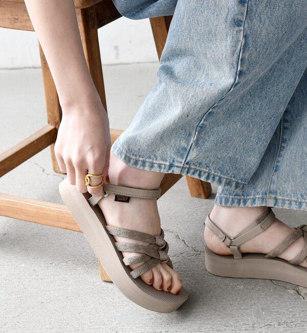 SHIPS any「TEVA: MIDFORM KENA SLIM ストラップ サンダル」|サンダル|