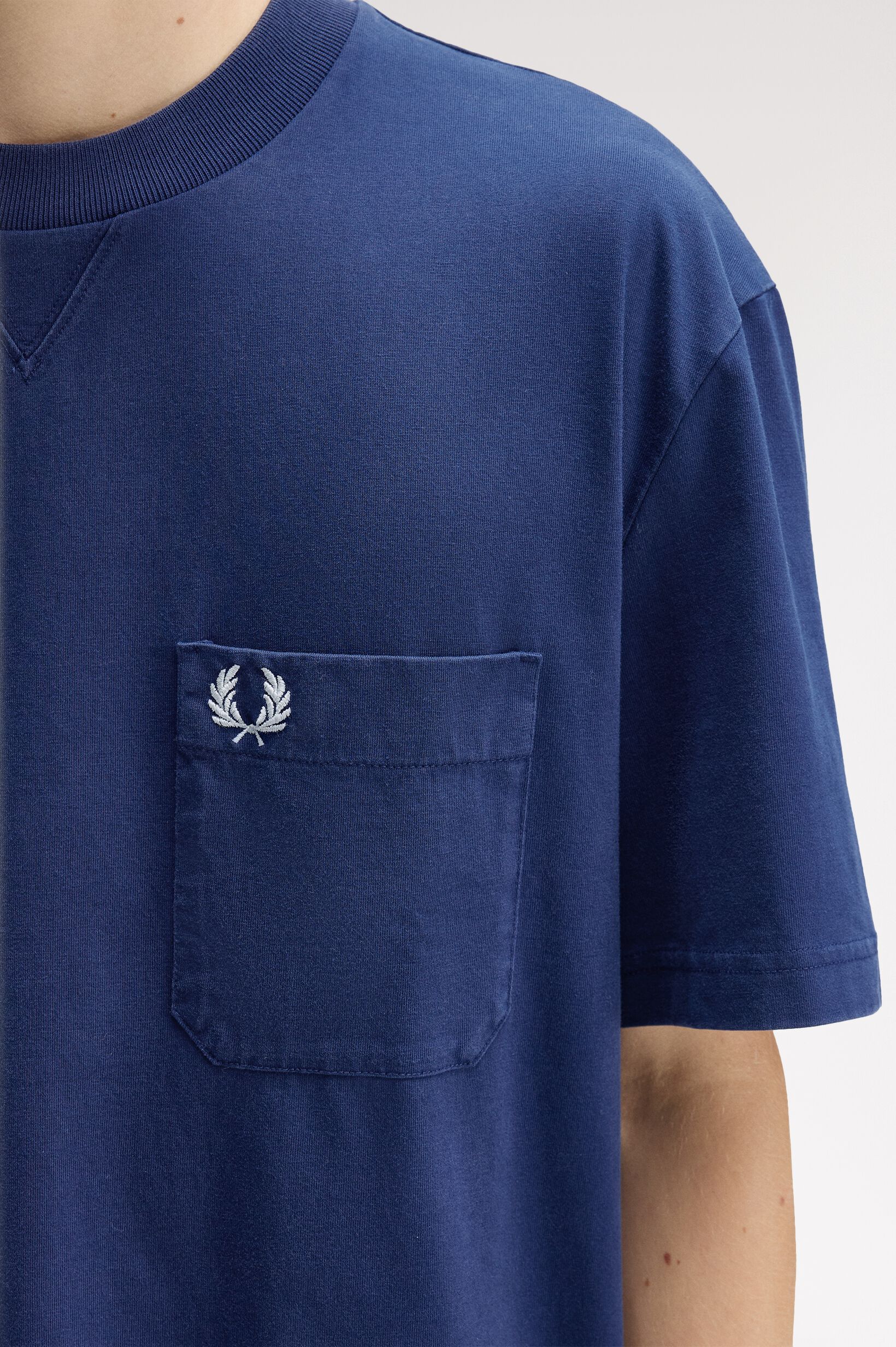 FRED PERRY 「Washed T-Shirt／ウォッシュ加工Tシャツ」|Tシャツ・カットソー|