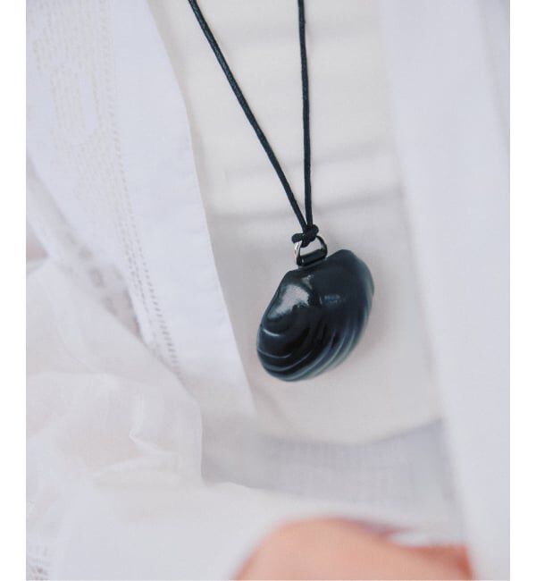 IENA「《予約》JAMIRAY/ジャミレイ LEATHER SHELL NL ネックレス 254-270105」|ネックレス|