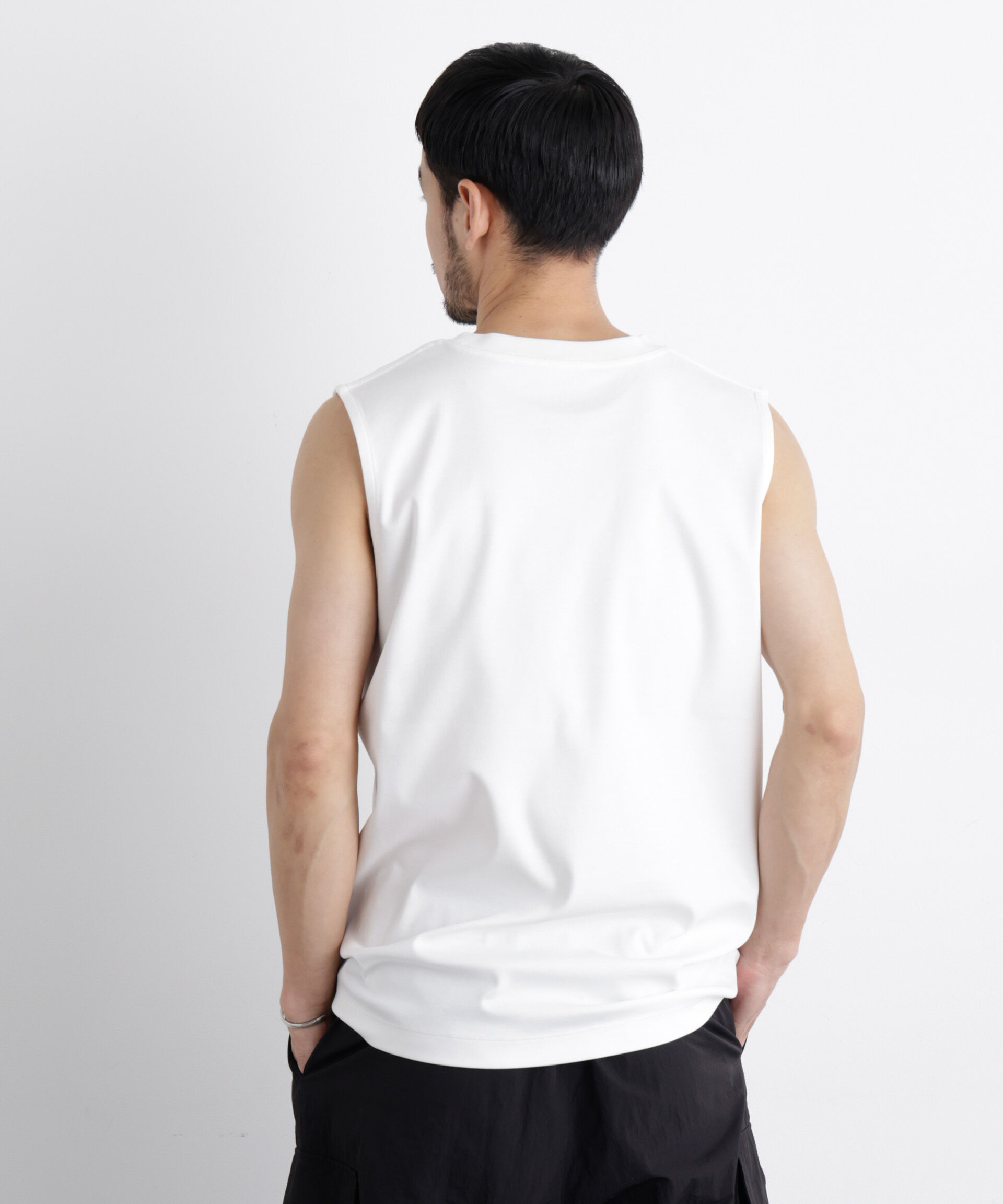 nano･universe「アンチスメル ノースリーブ Tシャツ」|Tシャツ・カットソー|