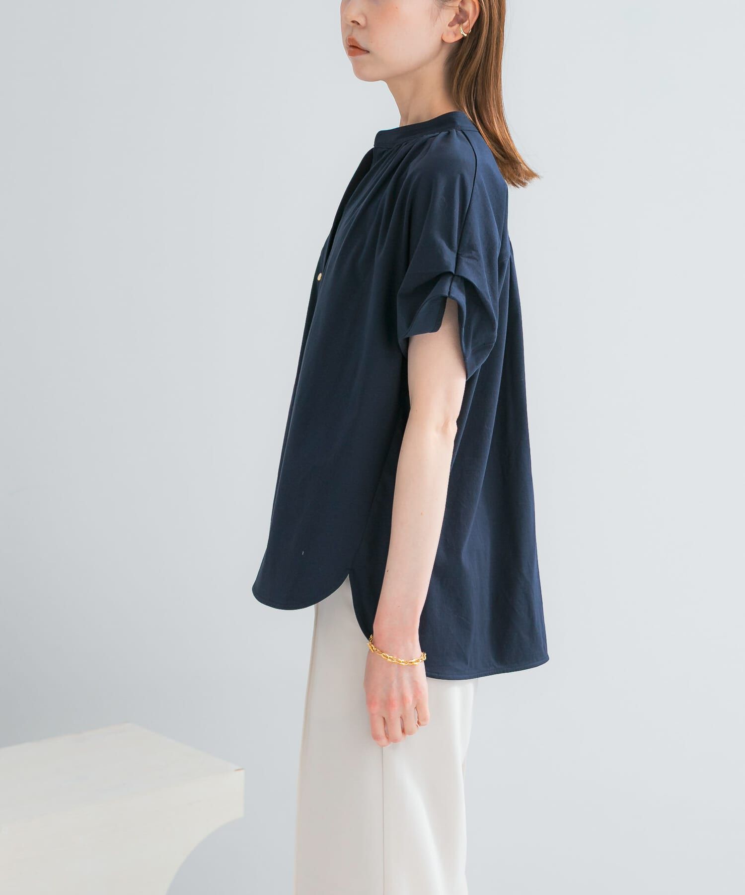 URBAN RESEARCH ROSSO「『WEB/一部店舗限定』汗染防止デザインボタンカットブラウス」|シャツ・ブラウス|