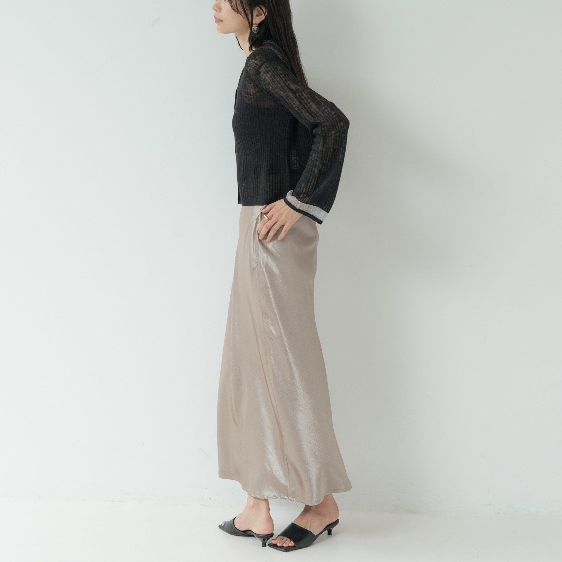 GALLEST「【一部店舗限定】サテンナロースカート」|スカート|