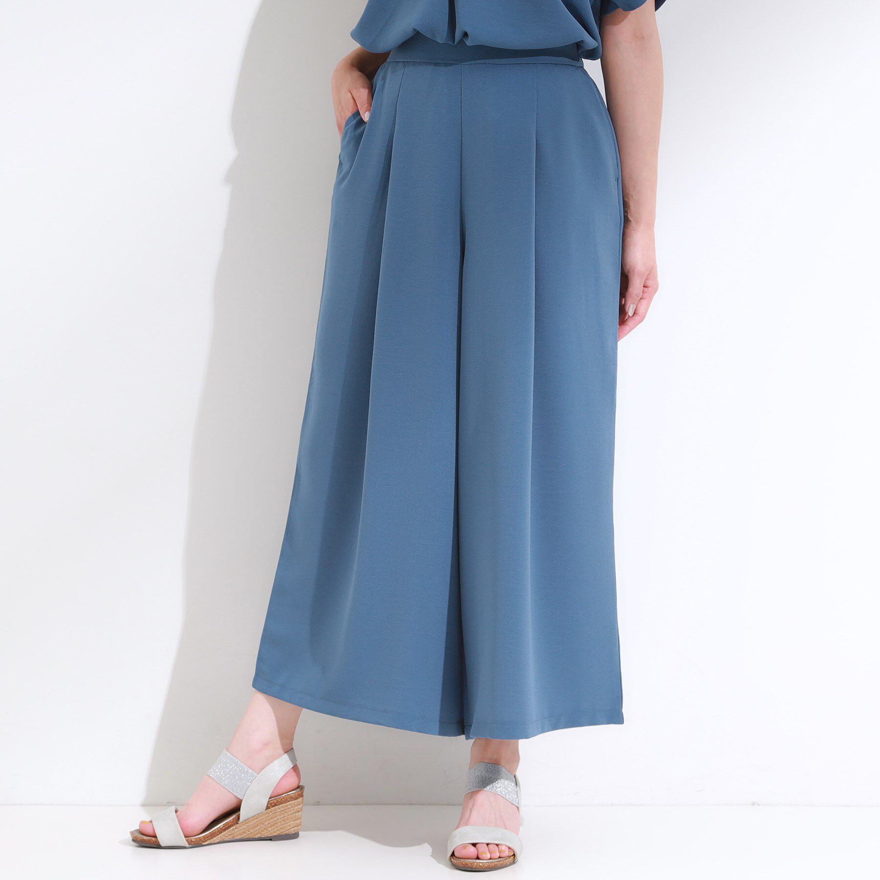 SHOO･LA･RUE「【セットアップ可/ひんやり】下半身カバーにも タックスカーチョ」|その他|ブルー(092)
