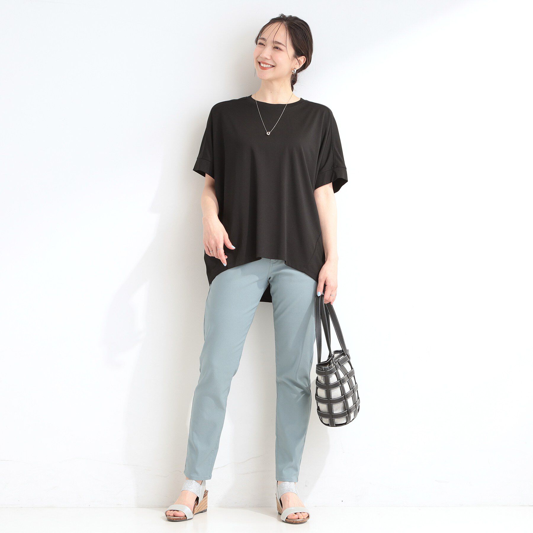 SHOO･LA･RUE「【ひんやり/UV/S-LL/体型カバー】バックギャザーでこなれ見え ひやとろドルマンTシャツ」|Tシャツ・カットソー|