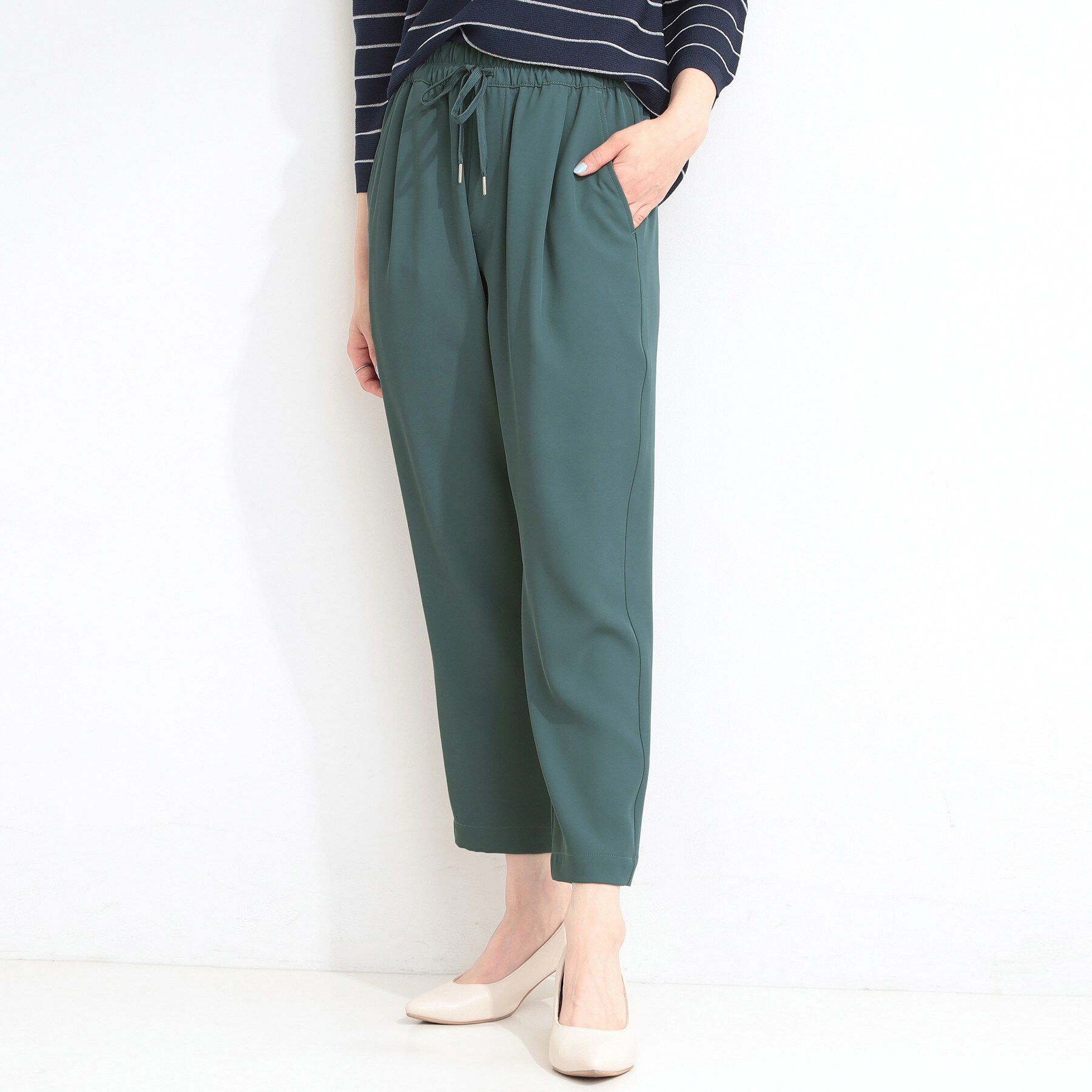 SHOO･LA･RUE「【ひんやり/UV/SS-3L/セットアップ可】さらさらぷるん イージーテーパードパンツ」|その他|グリーン(024)
