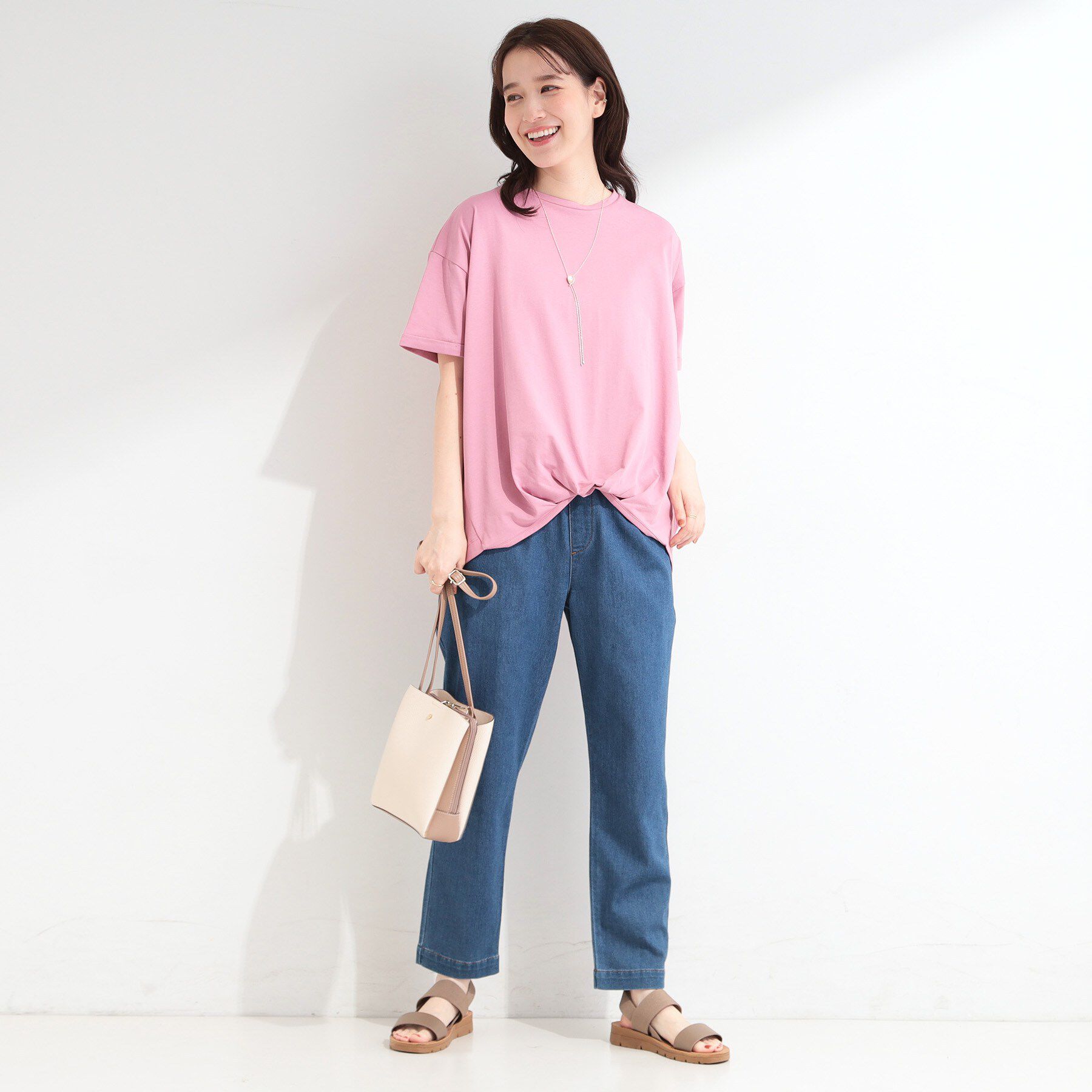 SHOO･LA･RUE「【ひんやり/S-LL】インせず決まる フロントタックデザインTシャツ」|Tシャツ・カットソー|