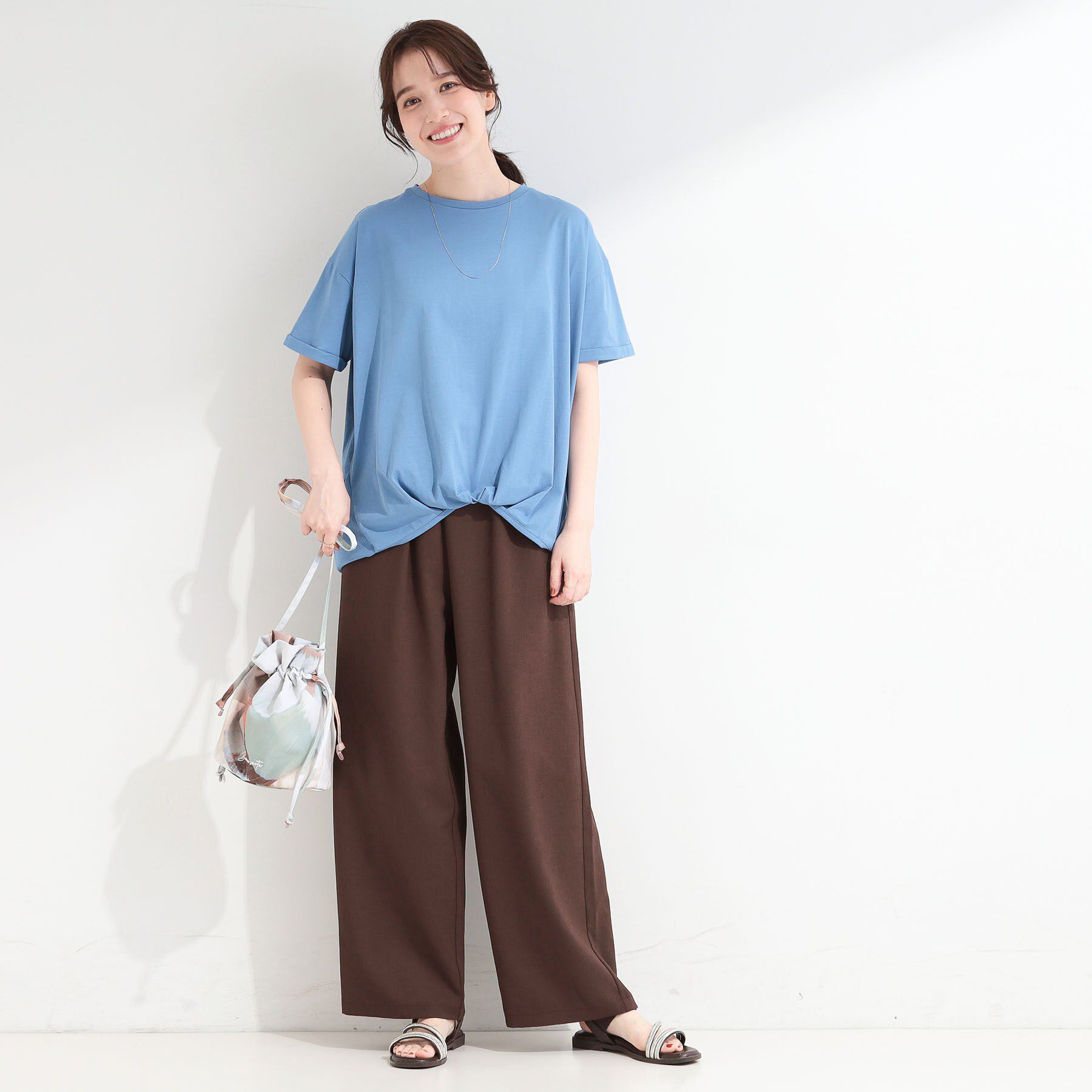 SHOO･LA･RUE「【ひんやり/S-LL】インせず決まる フロントタックデザインTシャツ」|Tシャツ・カットソー|