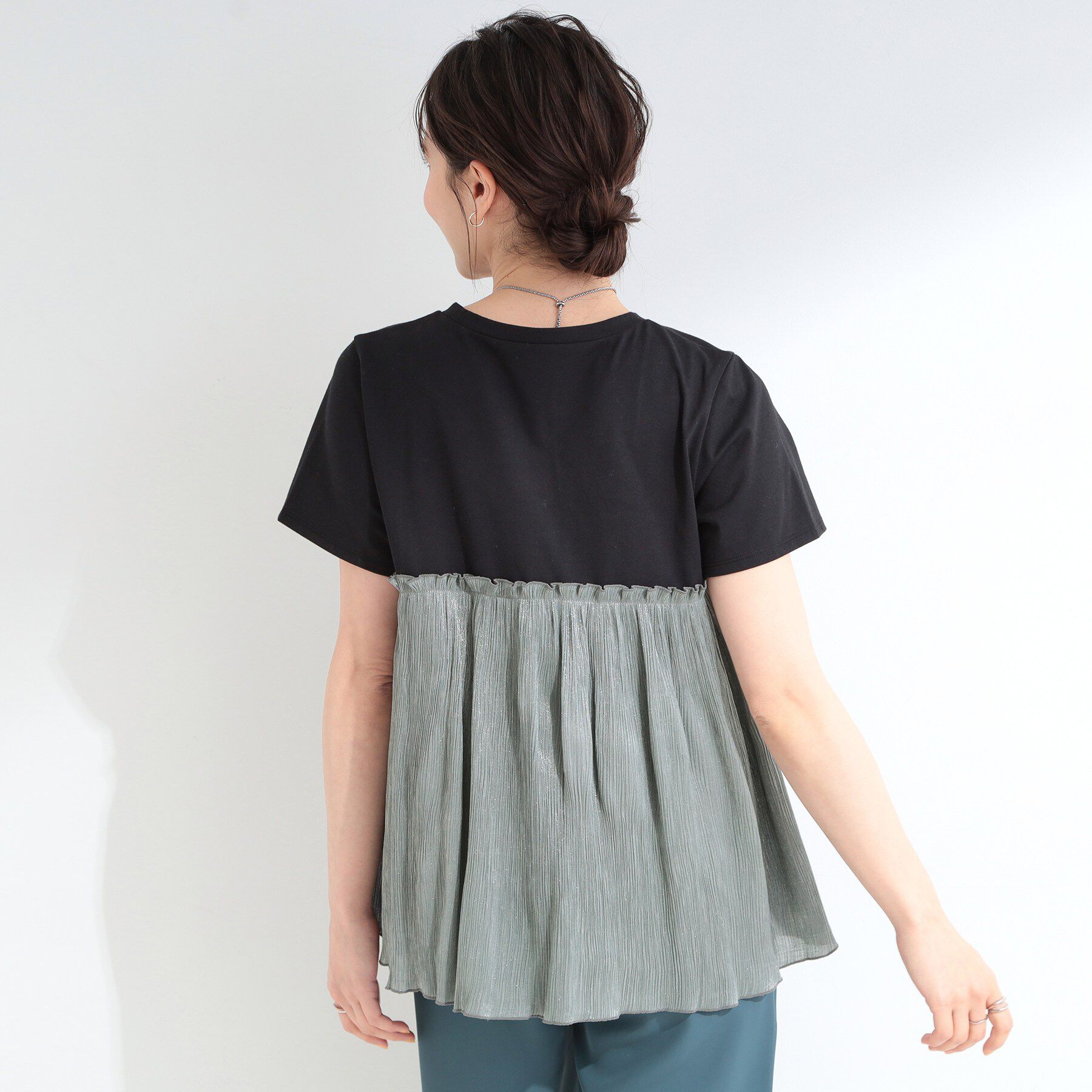 SHOO･LA･RUE「【ひんやり/S-LL】1枚でインせず決まる きらきらビスチェ風Tシャツ」|Tシャツ・カットソー|