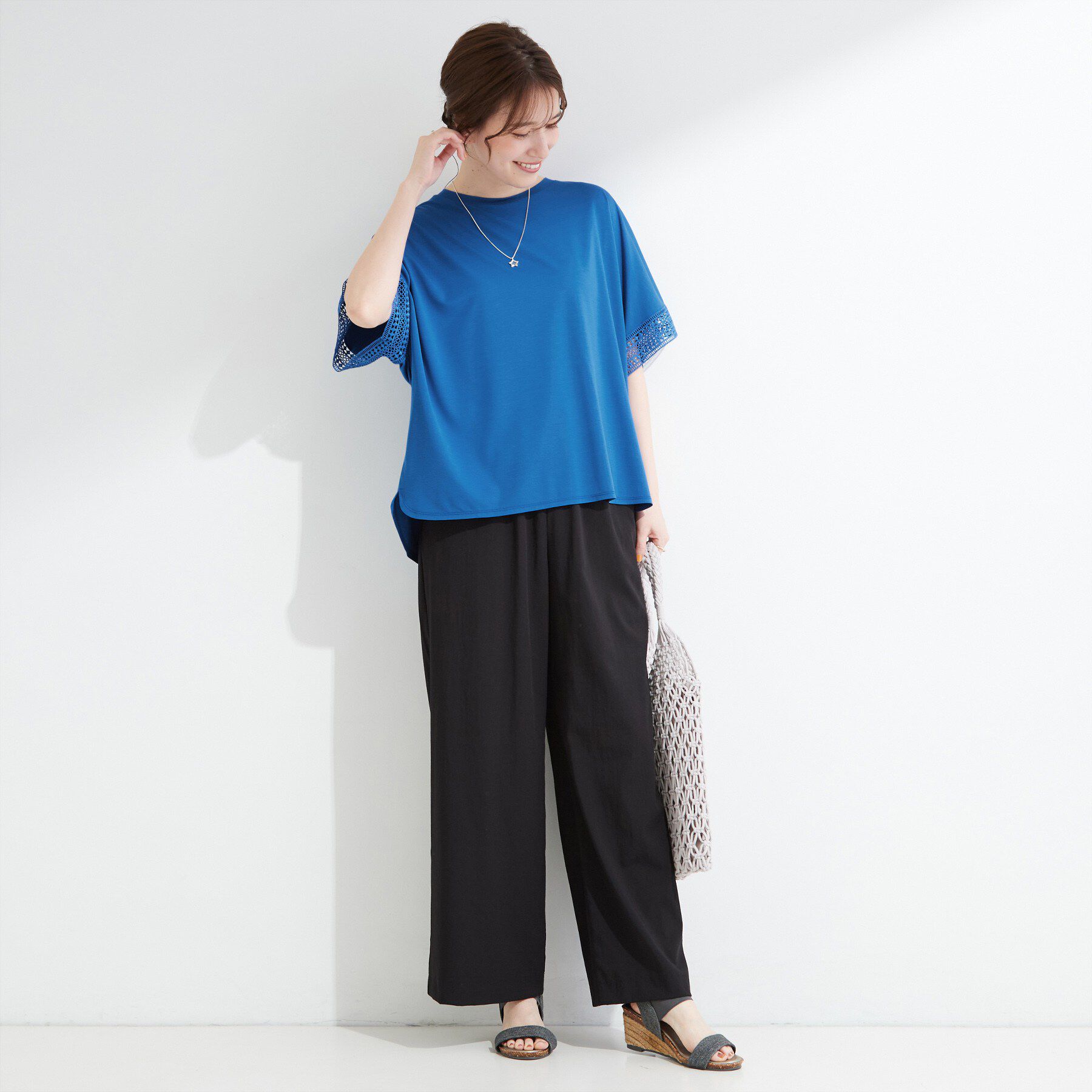 SHOO･LA･RUE「【ひんやり/UV】お袖レースが上品 ゆったりとろみトップス」|Tシャツ・カットソー|