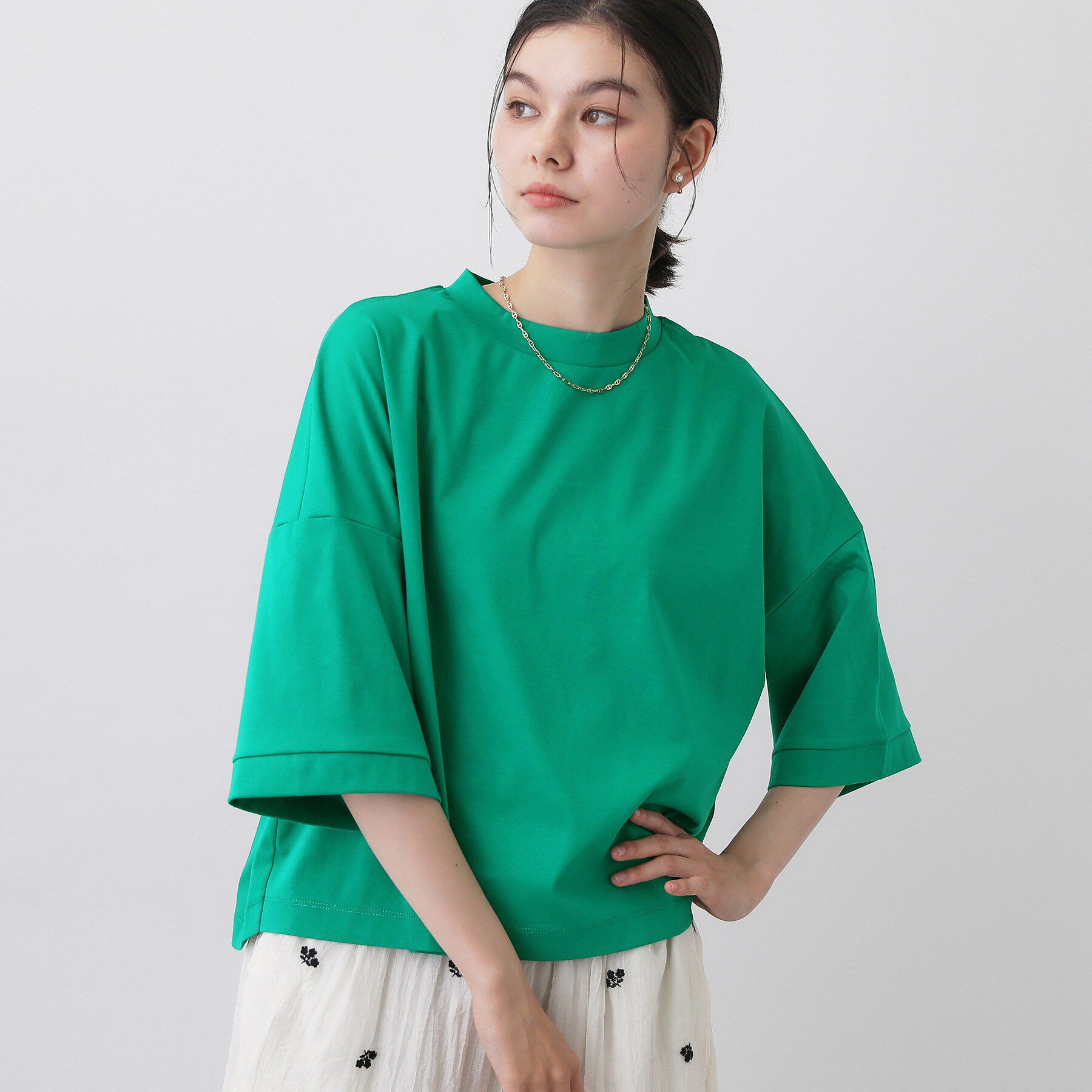 Dessin「【新色追加/体型カバー】美光沢カットソーボクシーシルエット」|Tシャツ・カットソー|