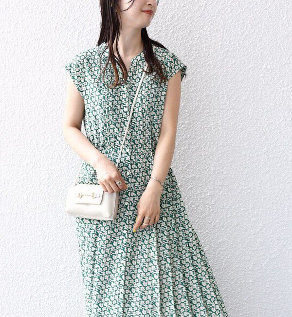SHIPS for women「《一部予約》【WEB限定】〈洗濯機可能〉ドット 花柄 サイド プリーツ フレンチスリーブ ワンピース」|ワンピース|