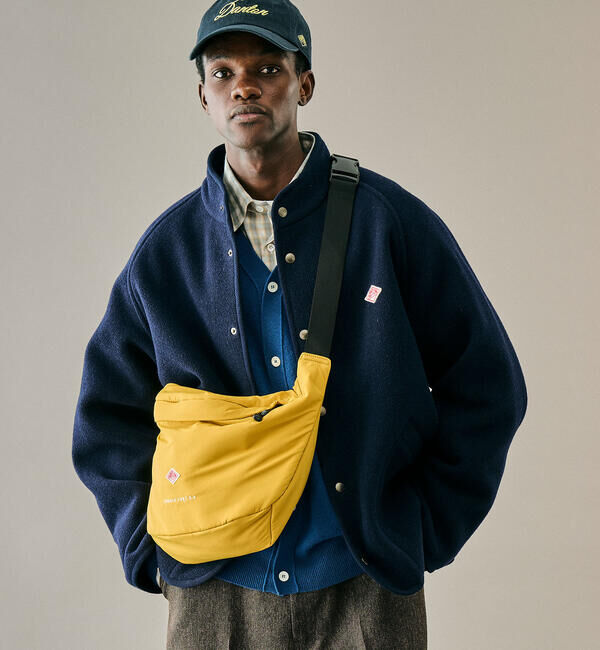  「DANTON | ボディバッグ CHEMIN VERT 8.4 UNISEX」|その他|MUSTARD