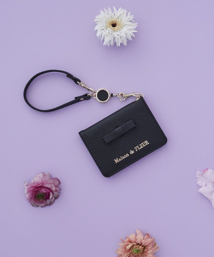 Maison de FLEUR「【リール付き】二つ折りリールパスケース」|その他|ブラック