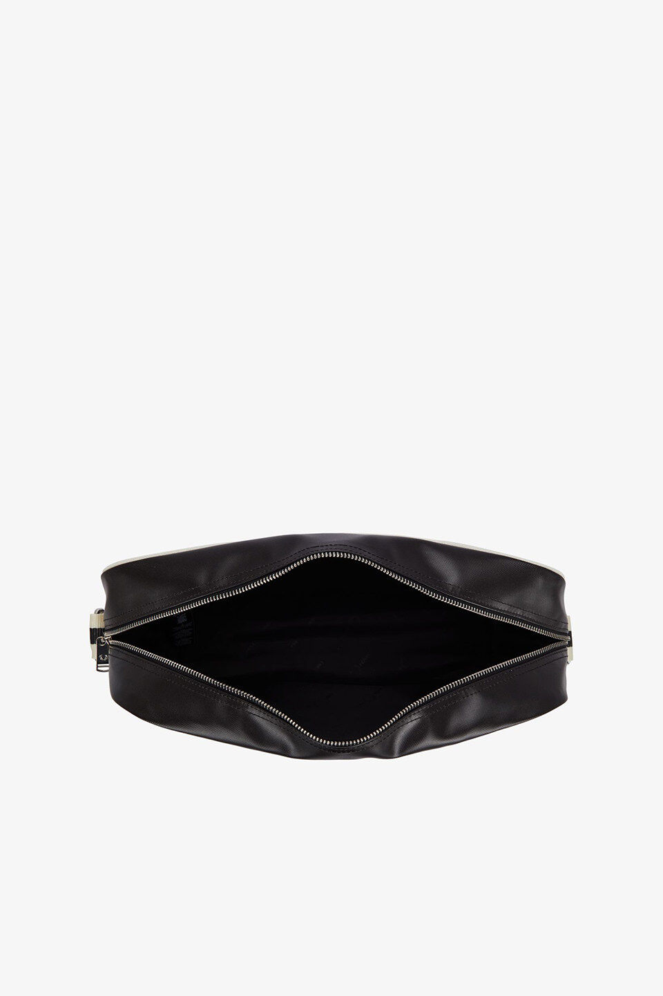 FRED PERRY 「Classic Shoulder Bag／クラシックショルダーバッグ」|ショルダー・メッセンジャー|