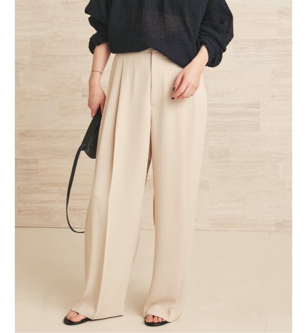 Plage「2 Tuck Elegant パンツ」|スラックス|ベージュ