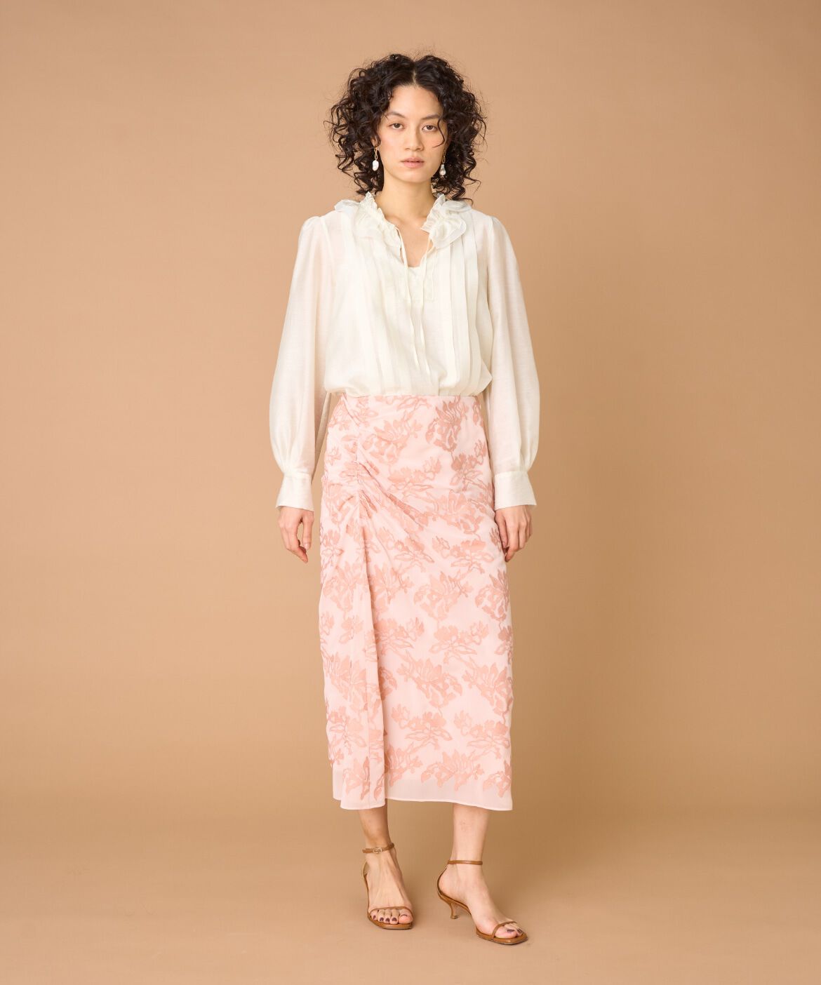 la veille by SUPERIOR CLOSET「《大きいサイズ》フリルブラウス」|シャツ・ブラウス|