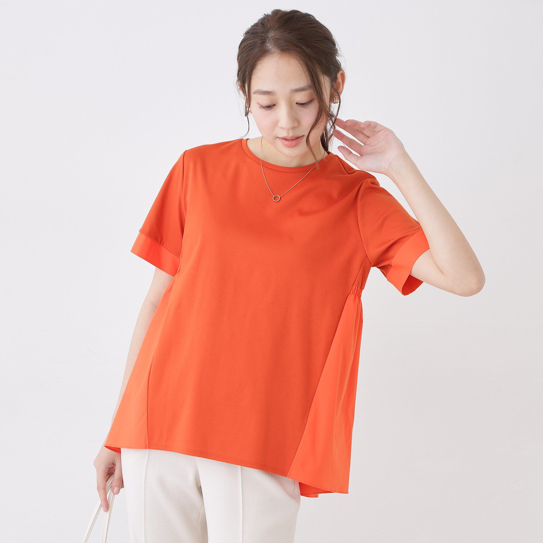COUP DE CHANCE「【手洗い可／日本製】バックペプラムデザイン プルオーバー」|Tシャツ・カットソー|レッド(063)