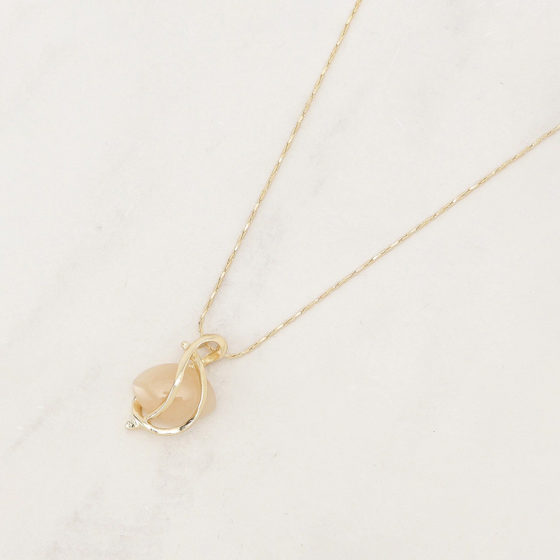 grove「メタルカラーアクリルワントップ」|ネックレス|ピンク(071)