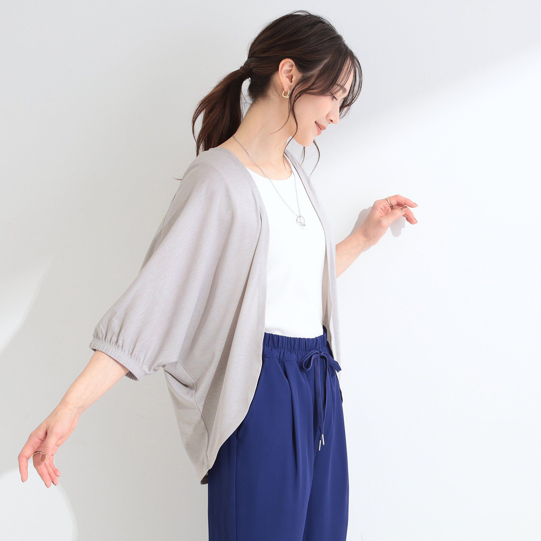 SHOO･LA･RUE「【ひんやり/UV/洗濯機可】体型カバーも叶う さらさら五分袖ボレロカーディガン」|カーディガン|