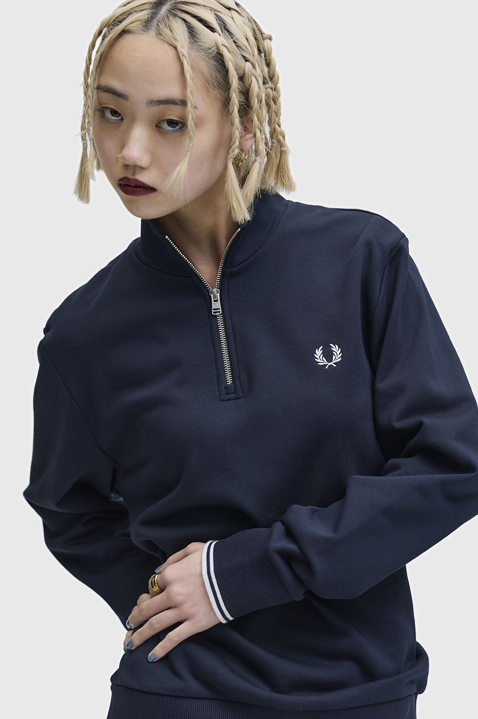 FRED PERRY 「Half Zip Sweatshirt／フレッドペリーハーフジップスウェットシャツ」|スウェット・ジャージ|
