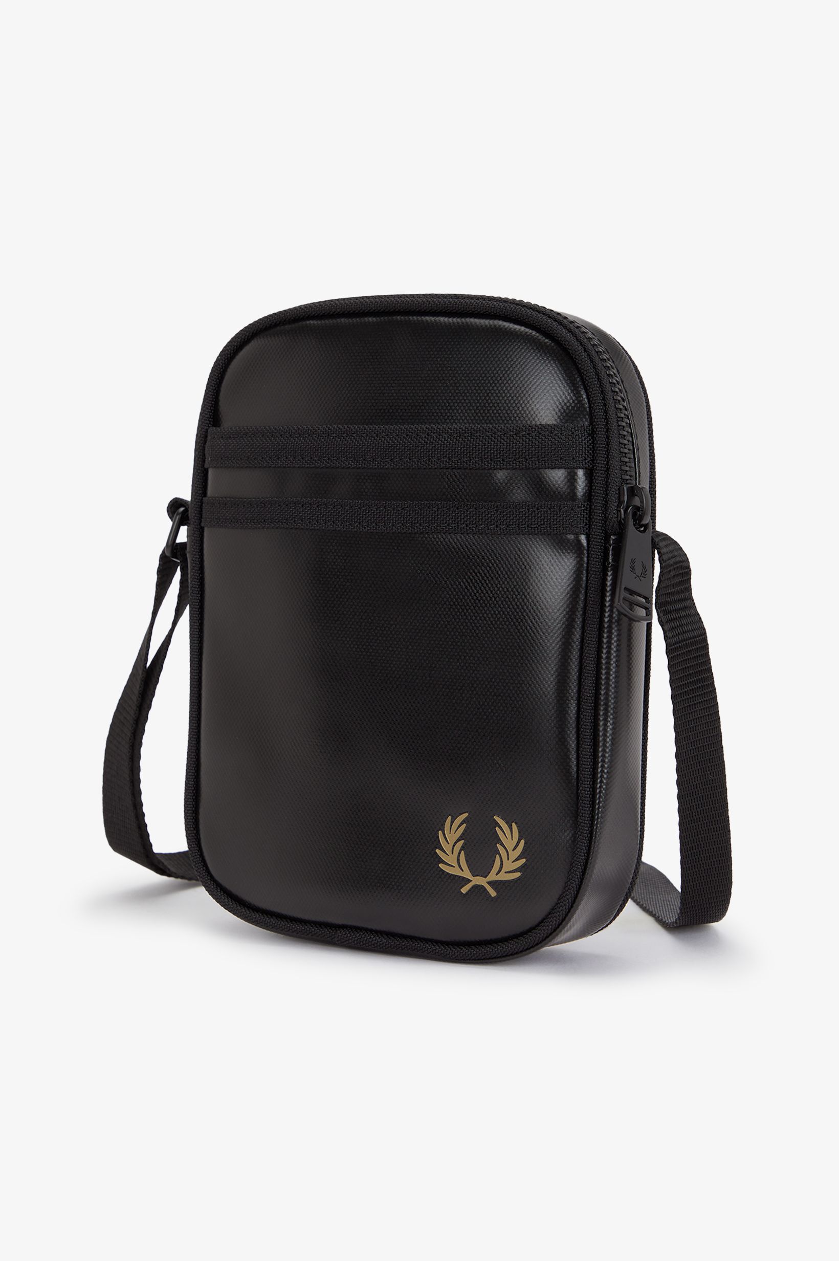 FRED PERRY 「Tonal Classic Small Side Bag／トーナルクラシックサイドバッグ」|ショルダー・メッセンジャー|