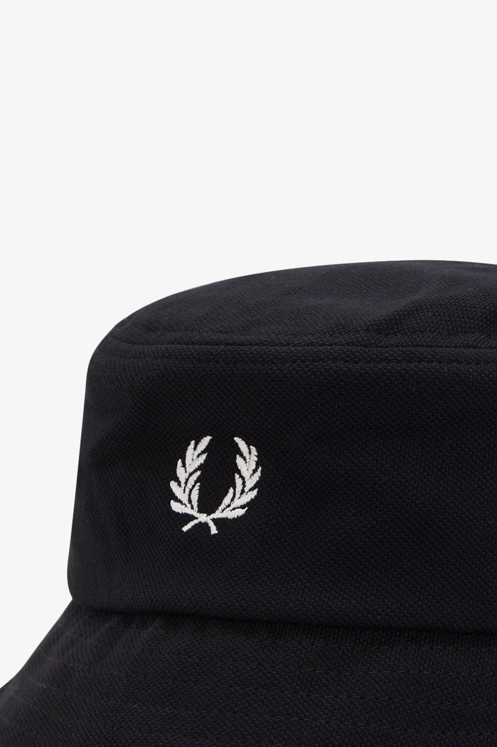 FRED PERRY 「Pique Bucket Hat／ピケバケットハット」|ハット|