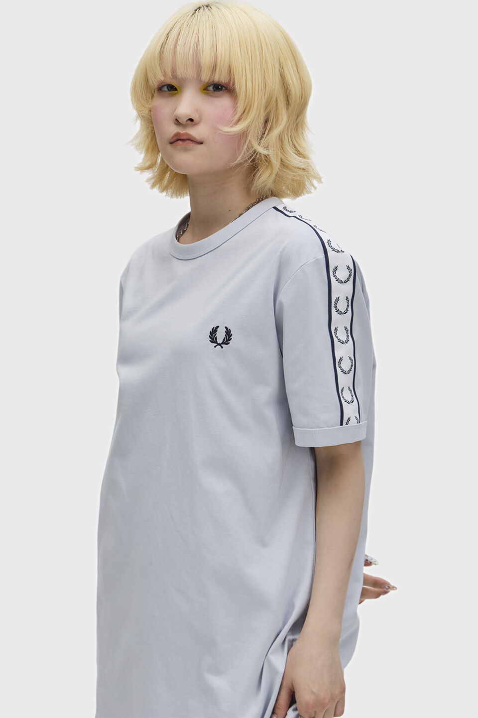 FRED PERRY 「Taped Ringer T-Shirt／テープリンガーＴシャツ」|Tシャツ・カットソー|DUSKY BLUE