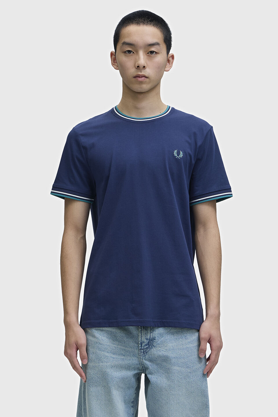 FRED PERRY 「Twin Tipped T-Shirt／ティップラインTシャツ M1588V」|Tシャツ・カットソー|