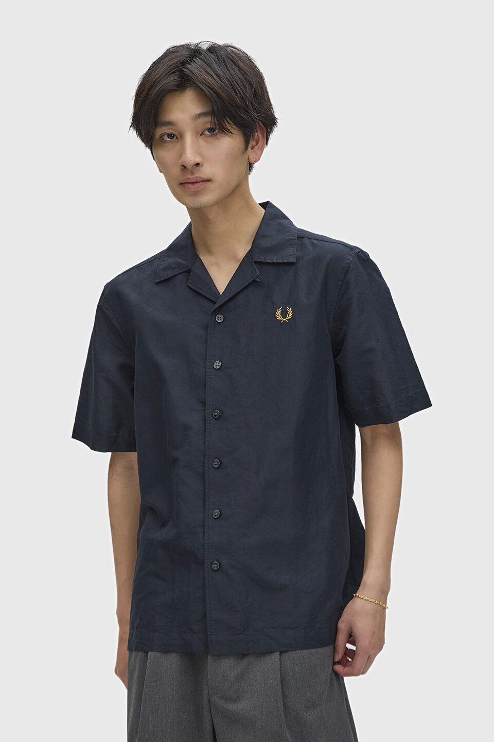 FRED PERRY 「Linen Blend Revere Collar Shirt／リネンブレンドオープンカラーシャツ」|シャツ・ブラウス|BLACK