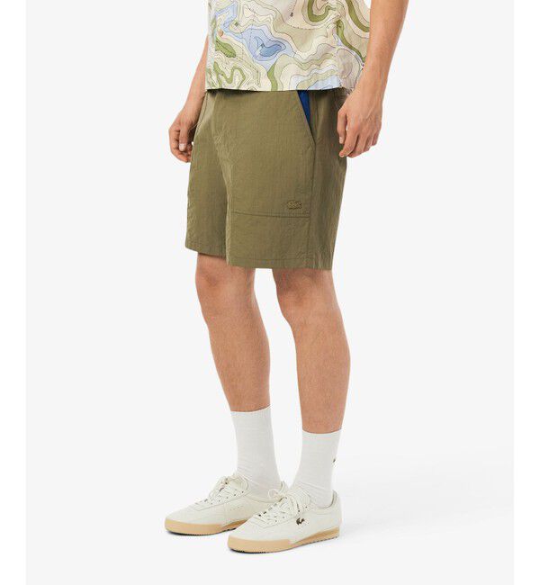 LACOSTE「撥水・防風・軽量ファブリック ワークナイロンショーツ / ハーフパンツ」|その他|オリーブ