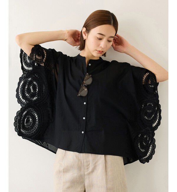 ROPE「INDIAコットンボイルシフリー刺繍ケープ(ポンチョ)ブラウス/セットアップ対応・イージーケア」|シャツ・ブラウス|ブラック(01)