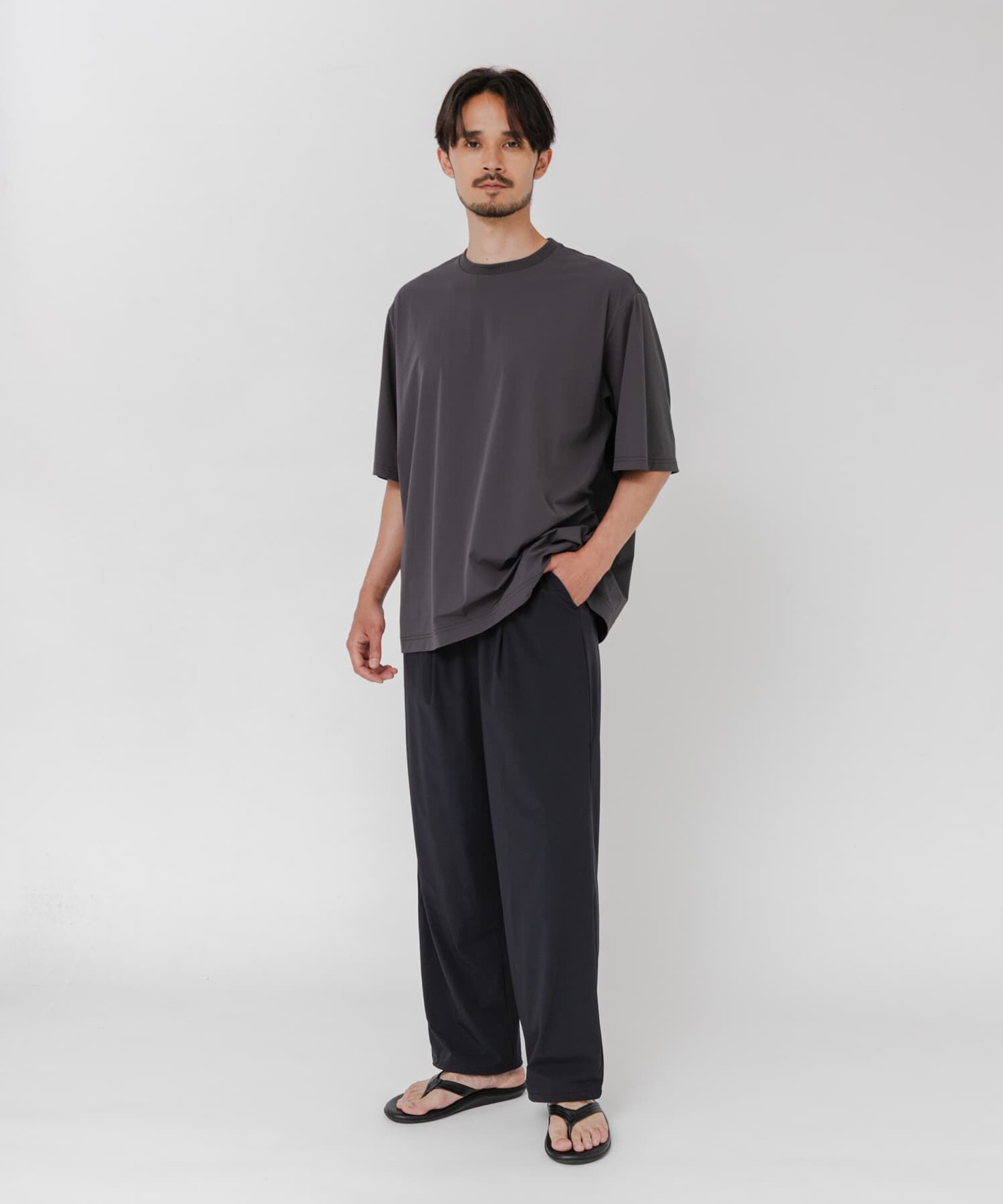 URBAN RESEARCH「『撥水/接触冷感』『UR TECH MoLight』PACKABLE PANTS」|その他|