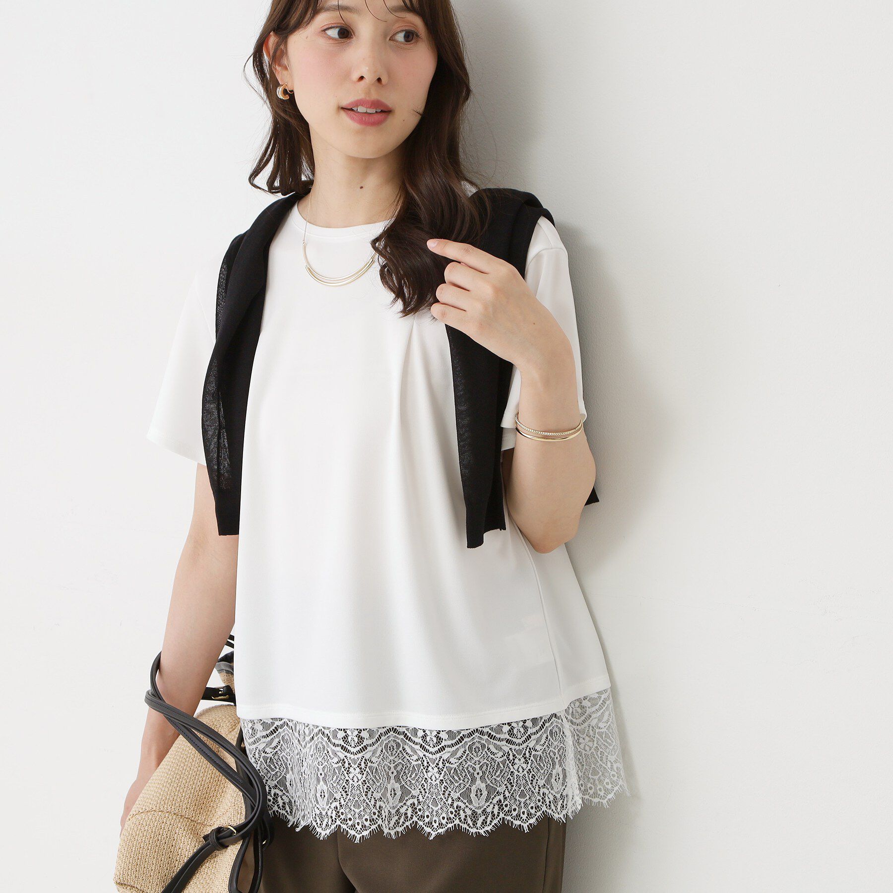 COUP DE CHANCE「【手洗い可／日本製／接触冷感】裾レースカットソー」|Tシャツ・カットソー|ホワイト(001)