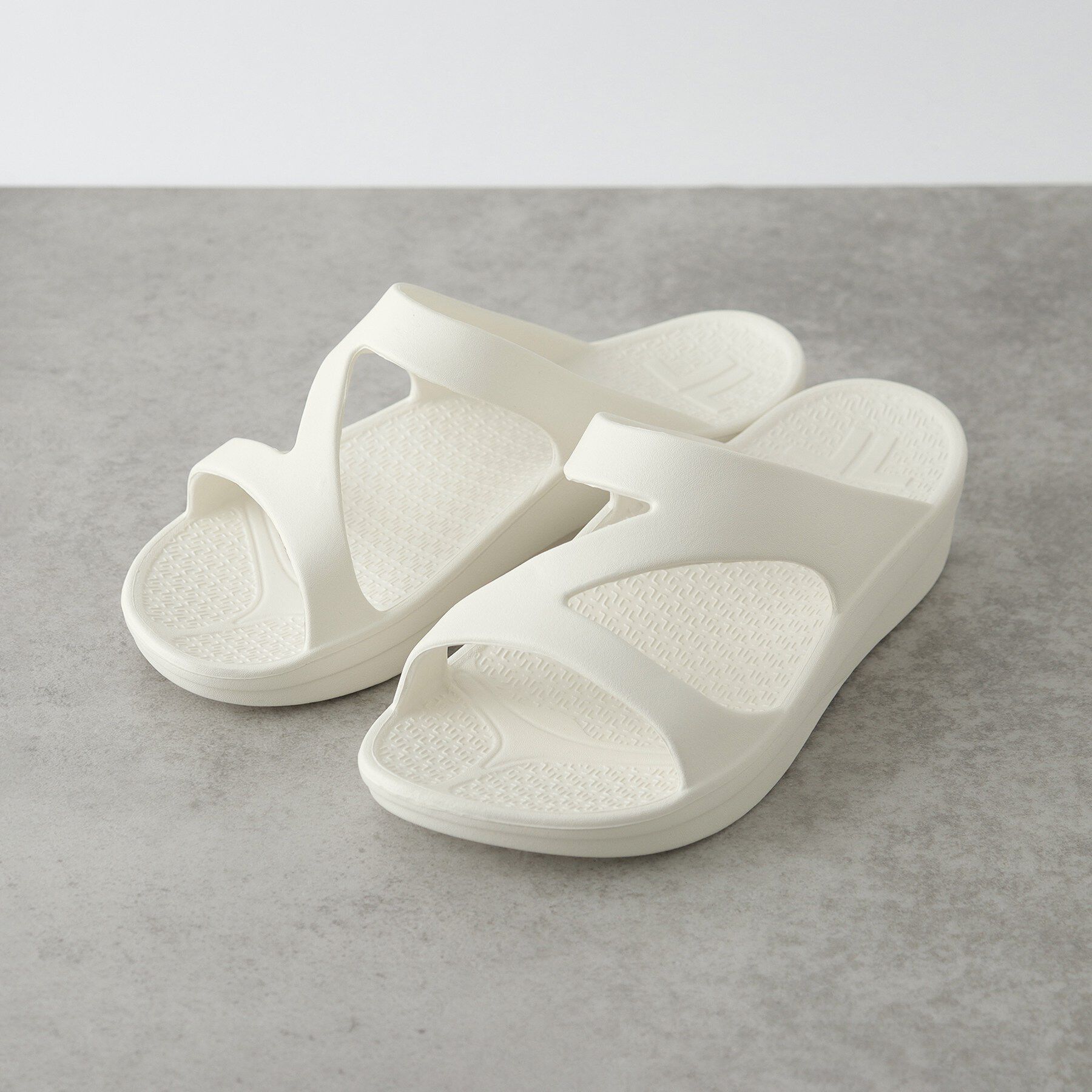 GALLEST「【TELIC】Z－STRAP」|サンダル|ホワイト(002)