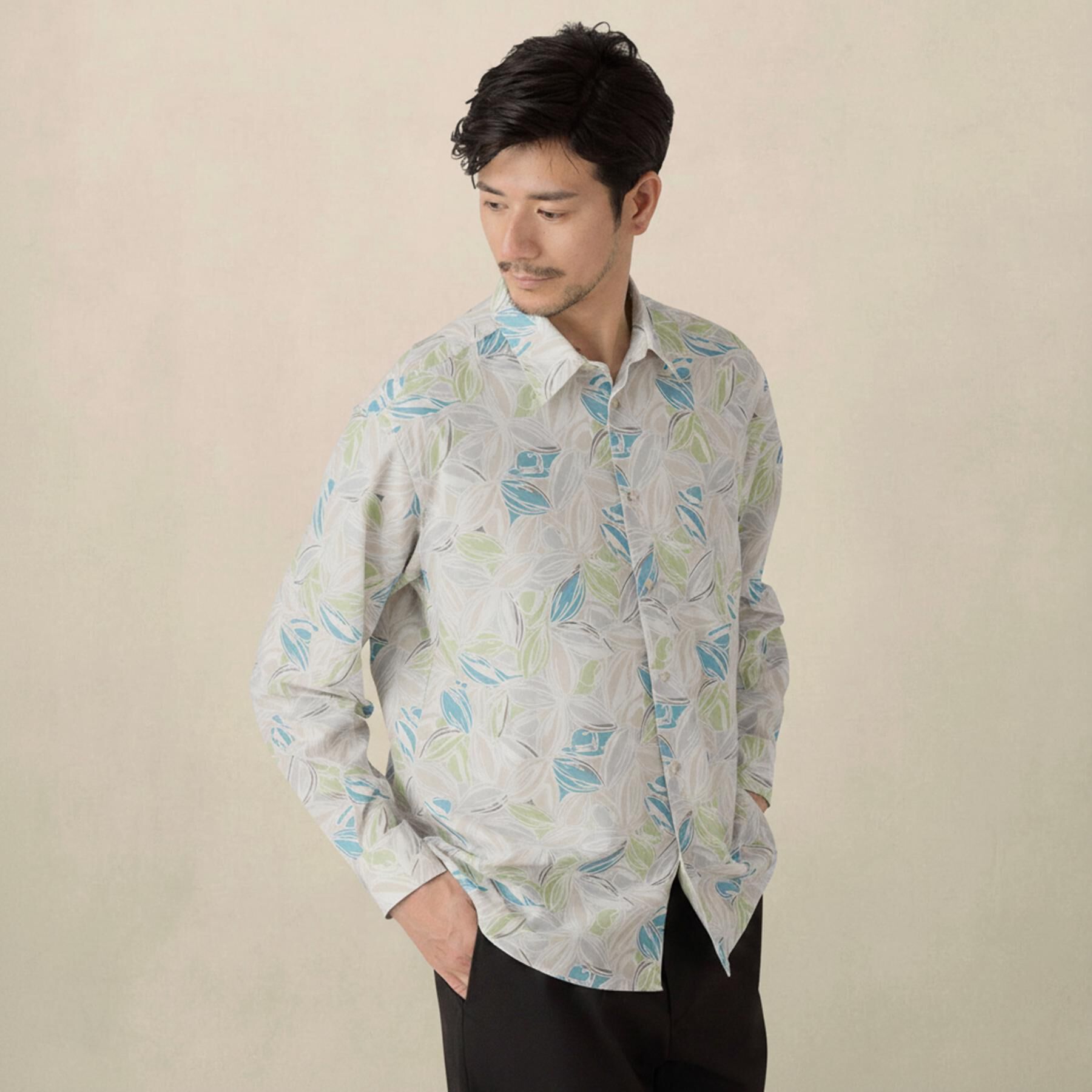 TAKEO KIKUCHI「カカオ柄プリントシャツ」|シャツ・ブラウス|ライトベージュ(15