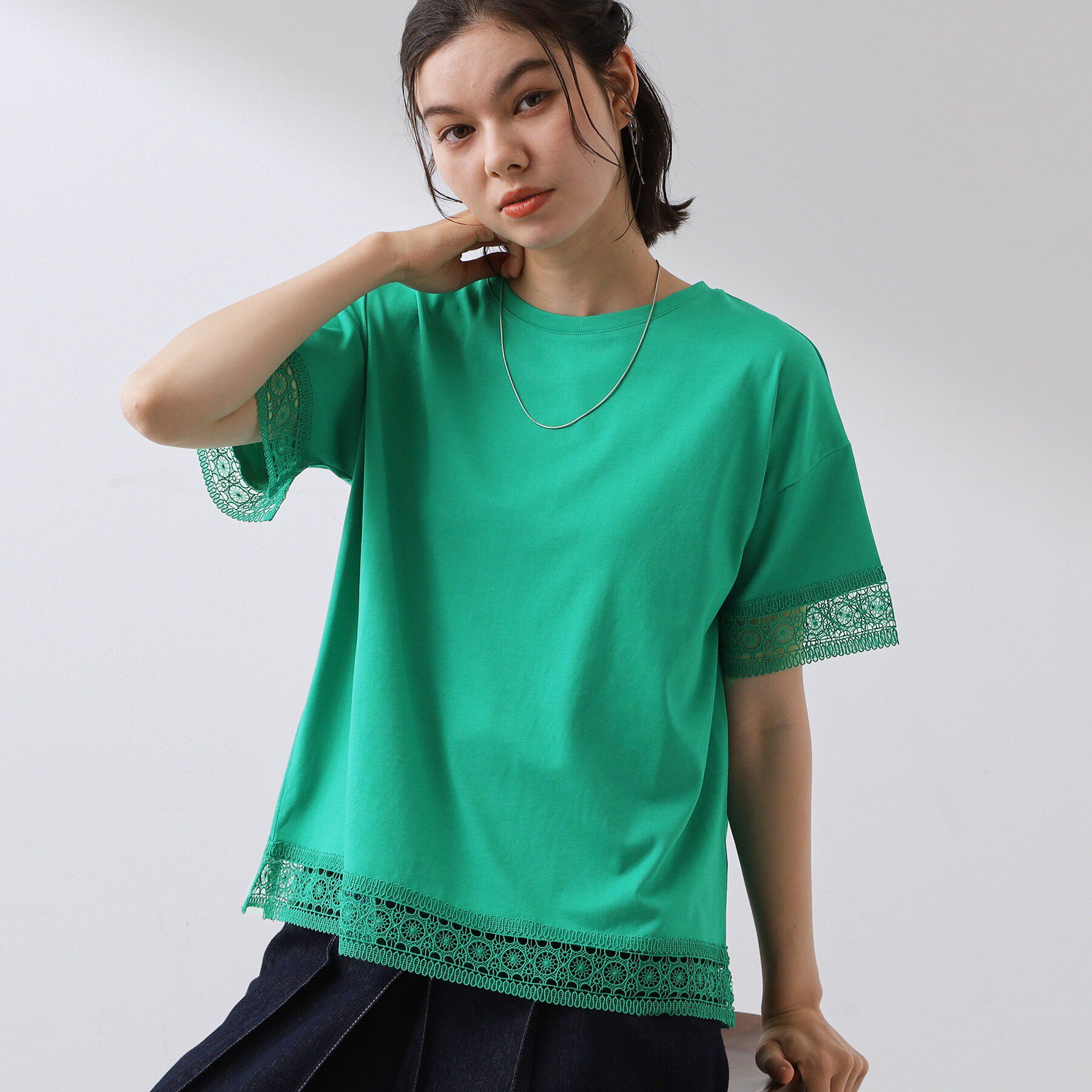 THE SHOP TK「【インせず着られる】モチーフレース切替Tシャツ」|Tシャツ・カットソー|グリーン(022)