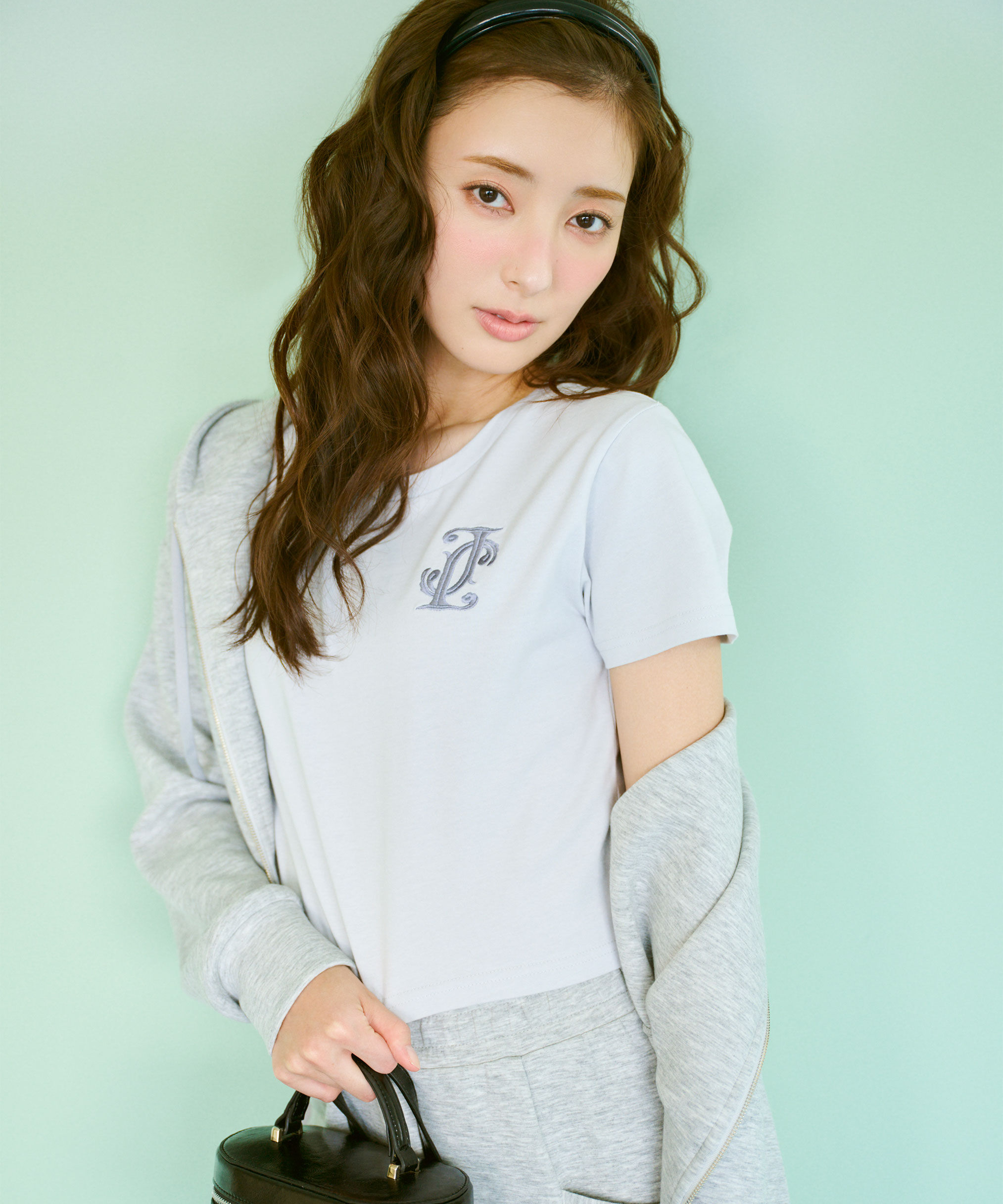  「クロスJモチーフ刺繍ロゴTシャツ」|Tシャツ・カットソー|ブルー