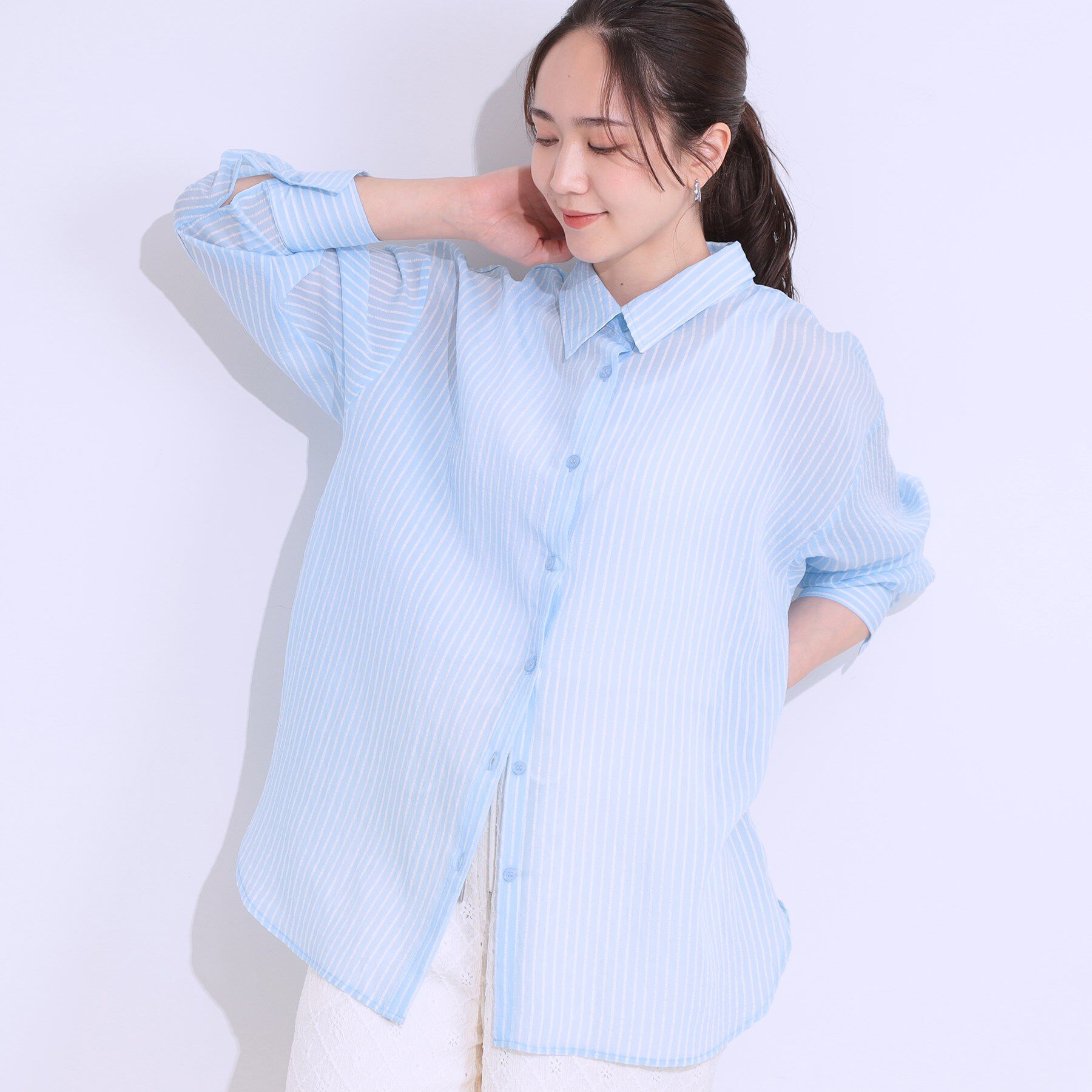 SHOO･LA･RUE「大人の抜け感コーデに シアーストライプ BIGシャツ」|シャツ・ブラウス|ブルー(391)