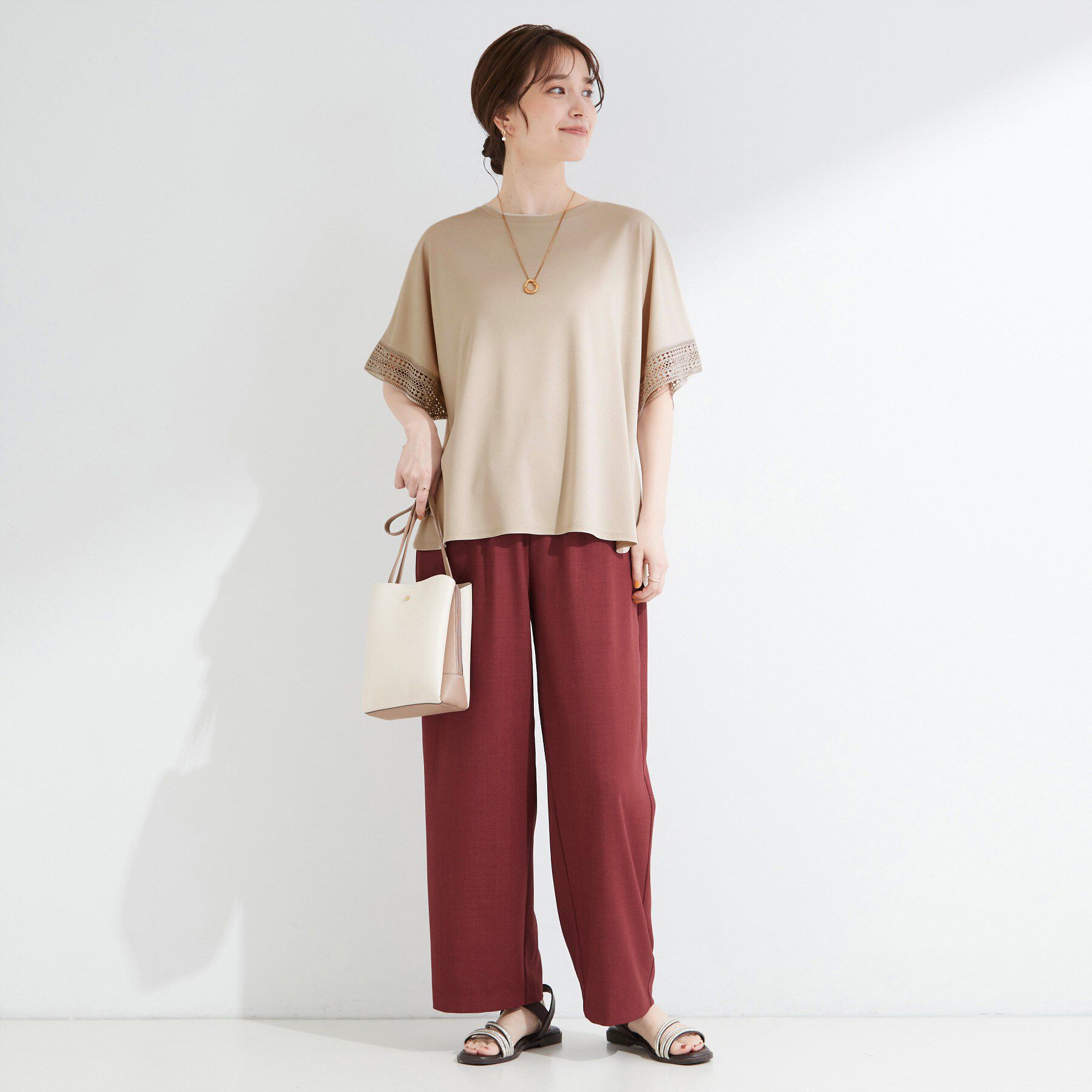 SHOO･LA･RUE「【ひんやり/UV】お袖レースが上品 ゆったりとろみトップス」|Tシャツ・カットソー|