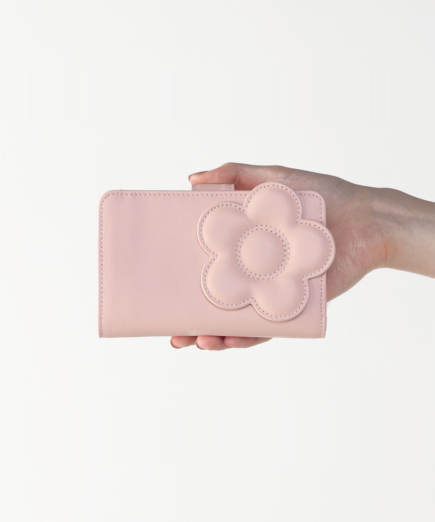 MARY QUANT「ビッグデイジーパッチ Lウォレット」|財布|ピンク