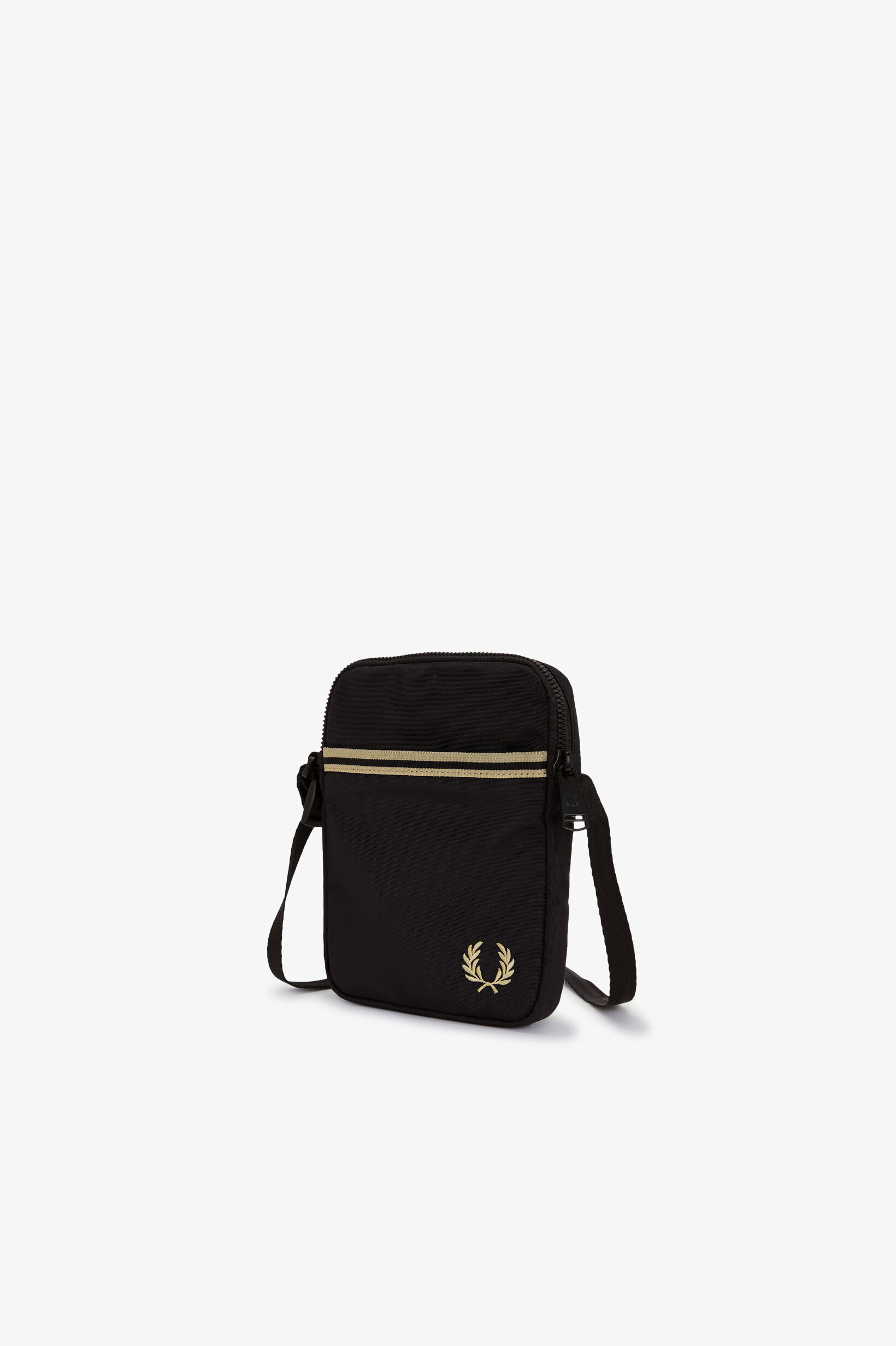 FRED PERRY 「Tipped Tape Small Side Bag／ティップラインサイドバッグ」|ショルダー・メッセンジャー|