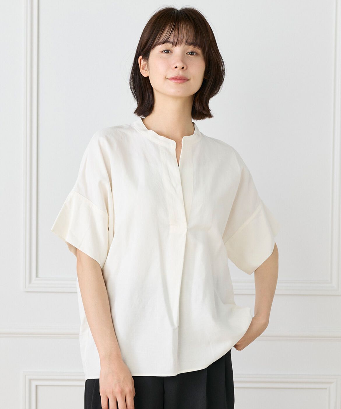 DAY by DAY it&rsquo;s international「ﾘﾈﾝｵｰﾊﾞｰｻｲｽﾞｽｷｯﾊﾟｰｼｬﾂ|華奢見え叶うｵｰﾊﾞｰｻ」|シャツ・ブラウス|オフホワイト1