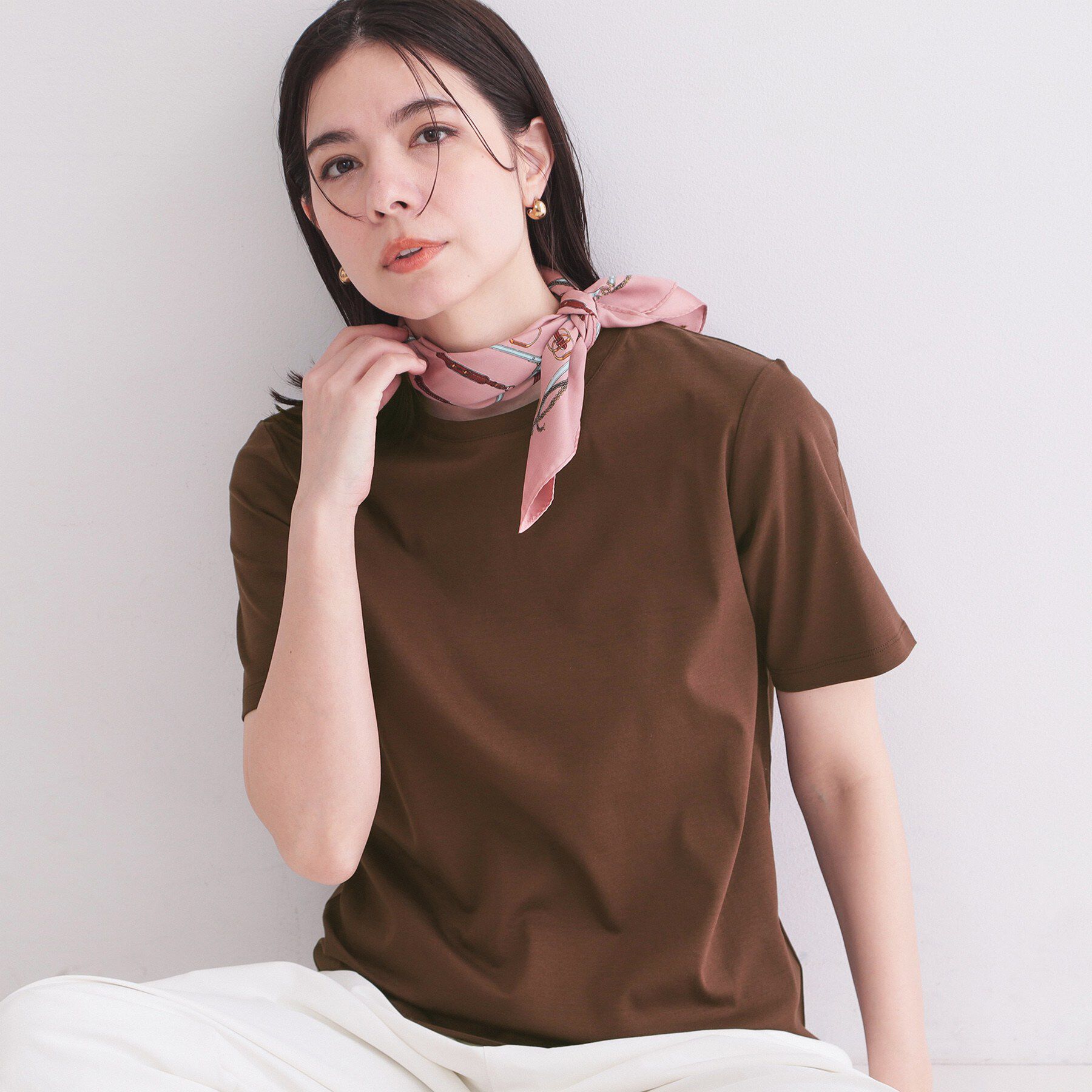 OPAQUE.CLIP「ベーシックTシャツ／オーガニックコットン混【洗濯機OK】」|Tシャツ・カットソー|ブラウン(044)