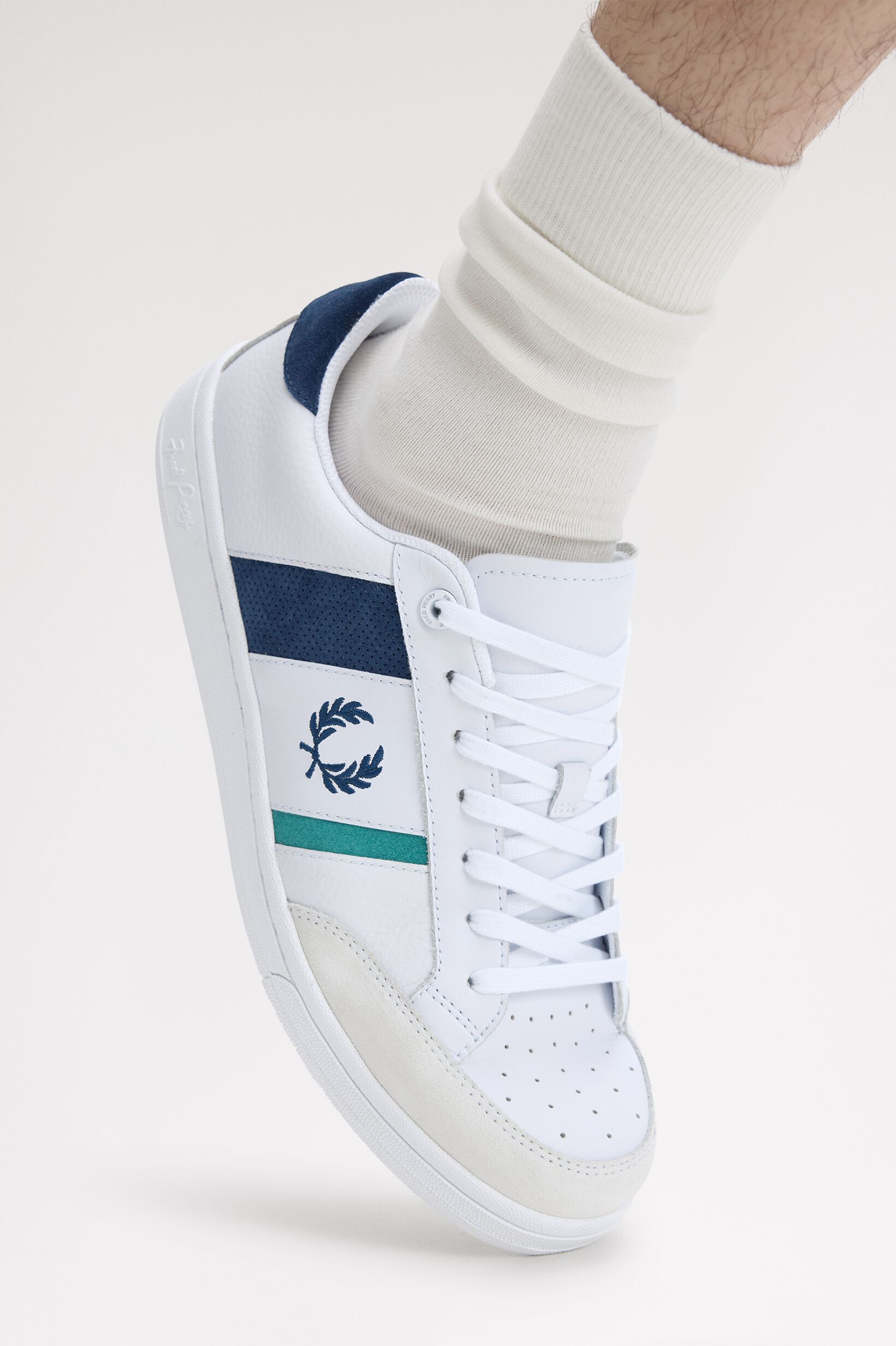 FRED PERRY 「B725 Leather／Suede／スウェードレザースニーカー」|スニーカー|