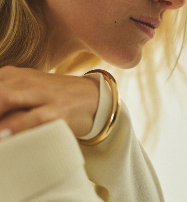 Rouge vif「【LILI CPASPE/リリクラスプ】SLOANE HOLLOW CUFF バ」|ブレスレット・バングル|ゴールド