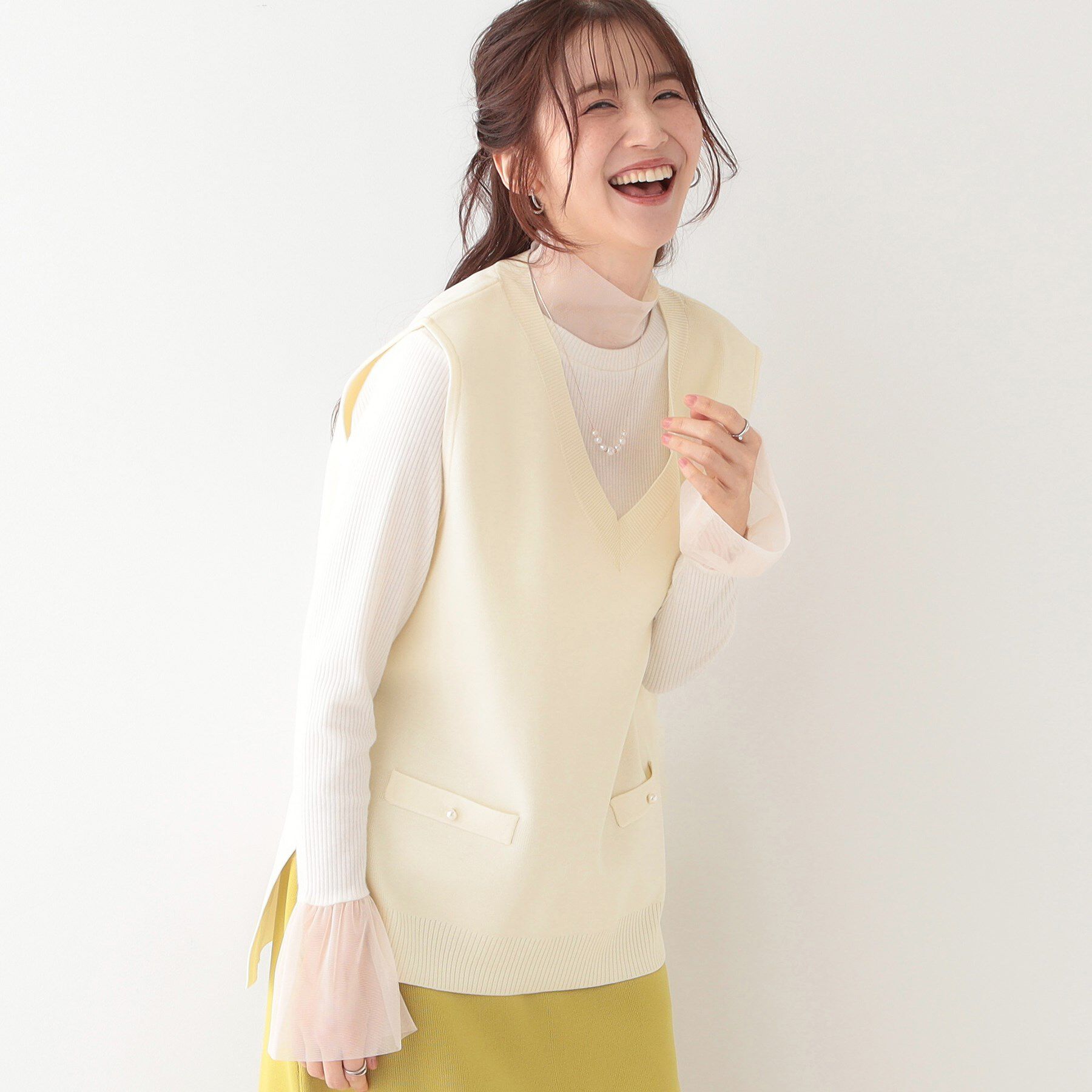 SHOO･LA･RUE「【洗える/セットアップ可/S-LL】きれいめにもカジュアルにも スポンディッシュ ニットベスト」|ベスト・ジレ|アイボリー(004)