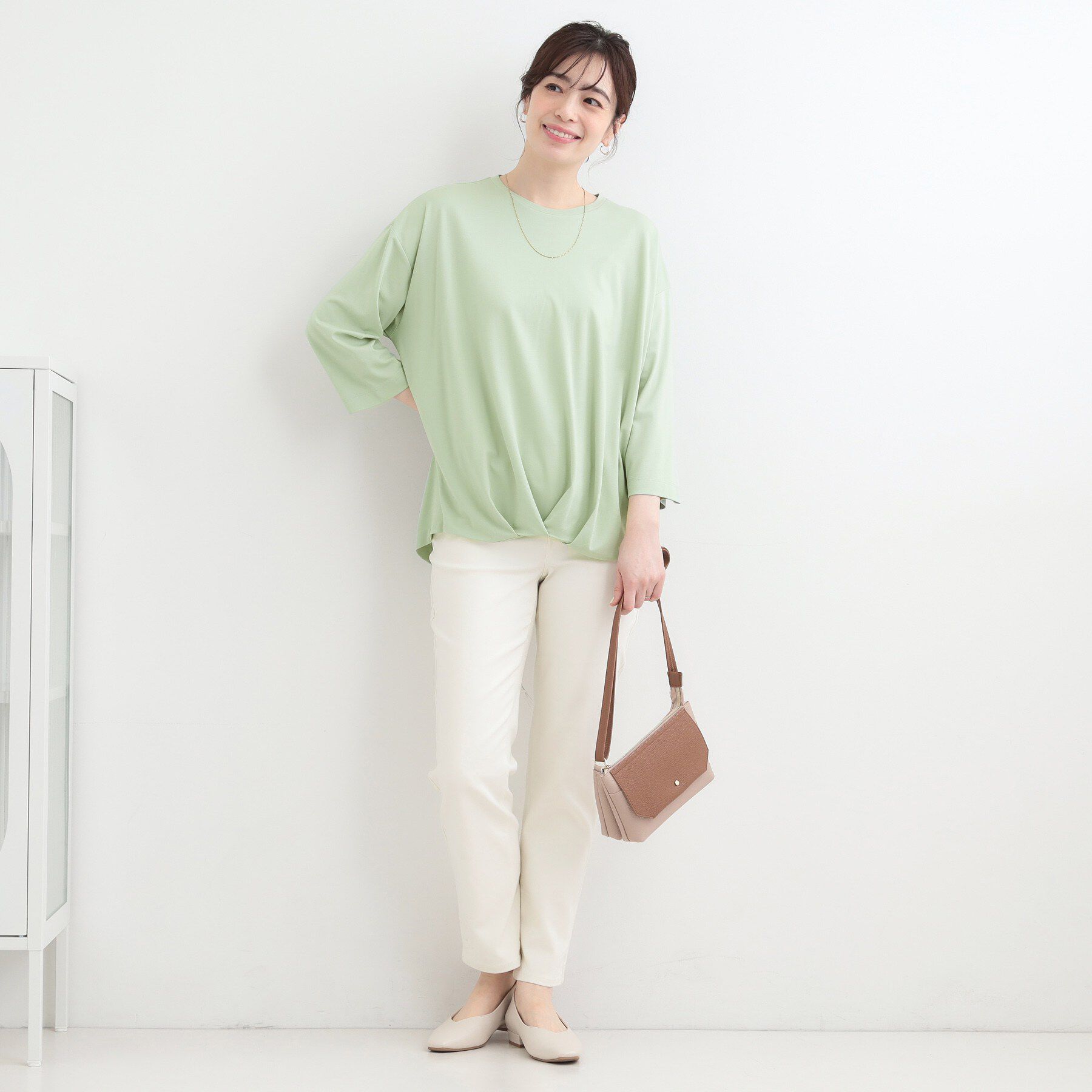 SHOO･LA･RUE「【ひんやり/UV/体型カバー】とろみフロントタック7分袖ゆるトップス」|Tシャツ・カットソー|