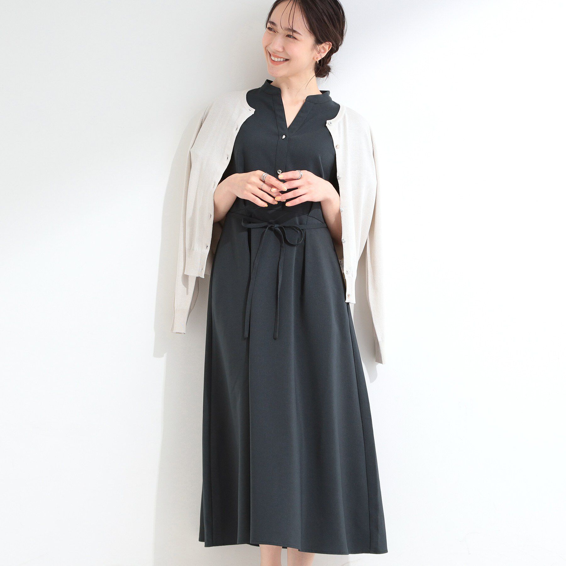 SHOO･LA･RUE「【洗濯機可／洗濯後しわになりにくい】ウエストタックフレンチワンピース」|ワンピース|ネイビー(094)