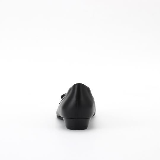 銀座かねまつ「SI240232SHPENABLK 【定番】【本革】バレエパンプス」|パンプス|
