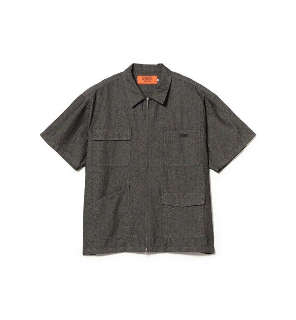 BEAMS「【別注】UNIVERSAL OVERALL / シャンブレー ジップ ショートスリーブ シャツ」|シャツ・ブラウス|BLACK